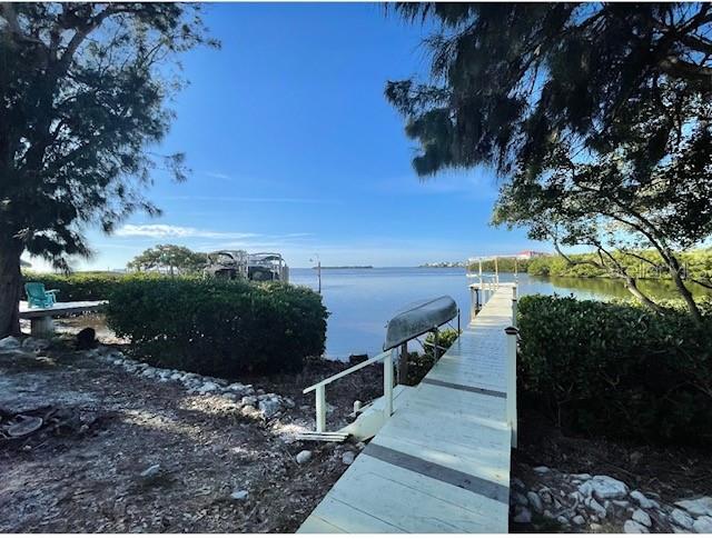 Listing photo id 28 for 1624 Sea Breeze Drive