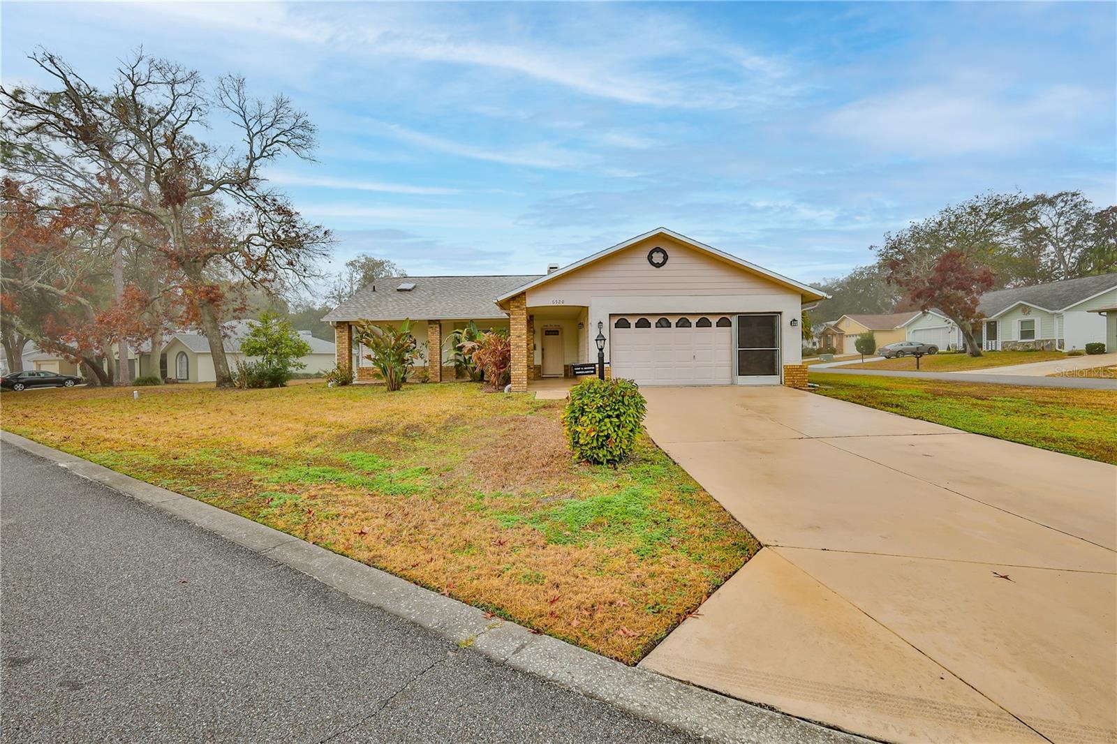 Image 8 of 76 For 6520 Pine Meadows Drive