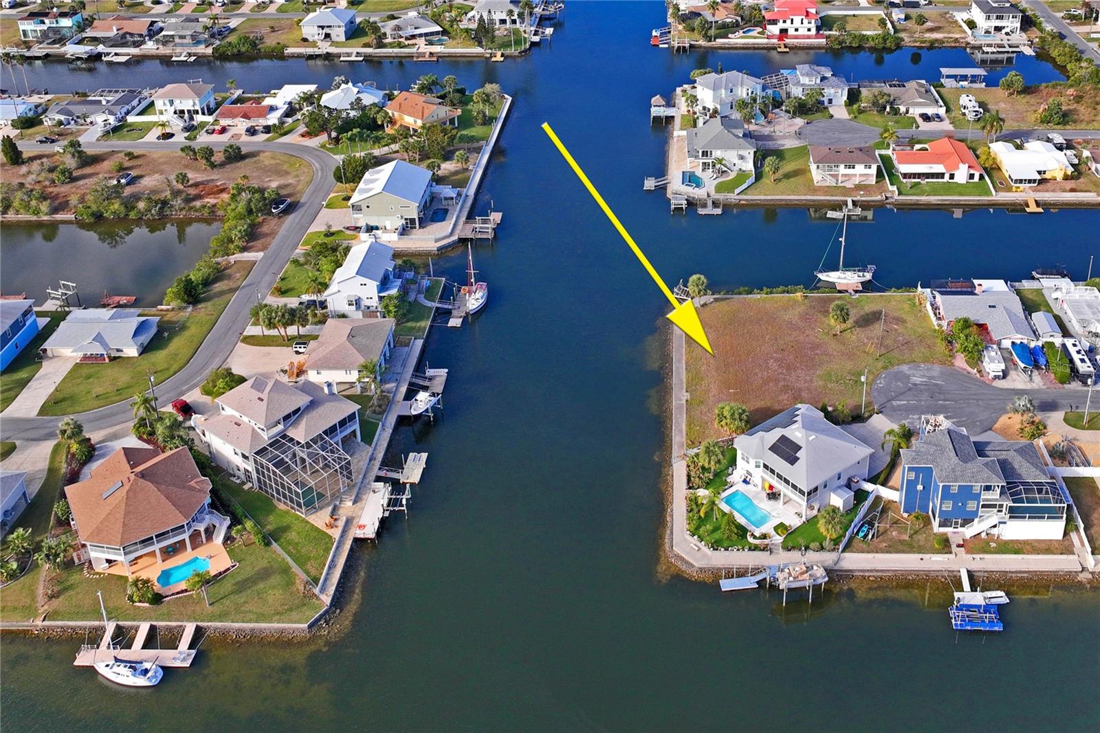 Listing photo id 8 for 0 Lot 7 & 8 6th Isle