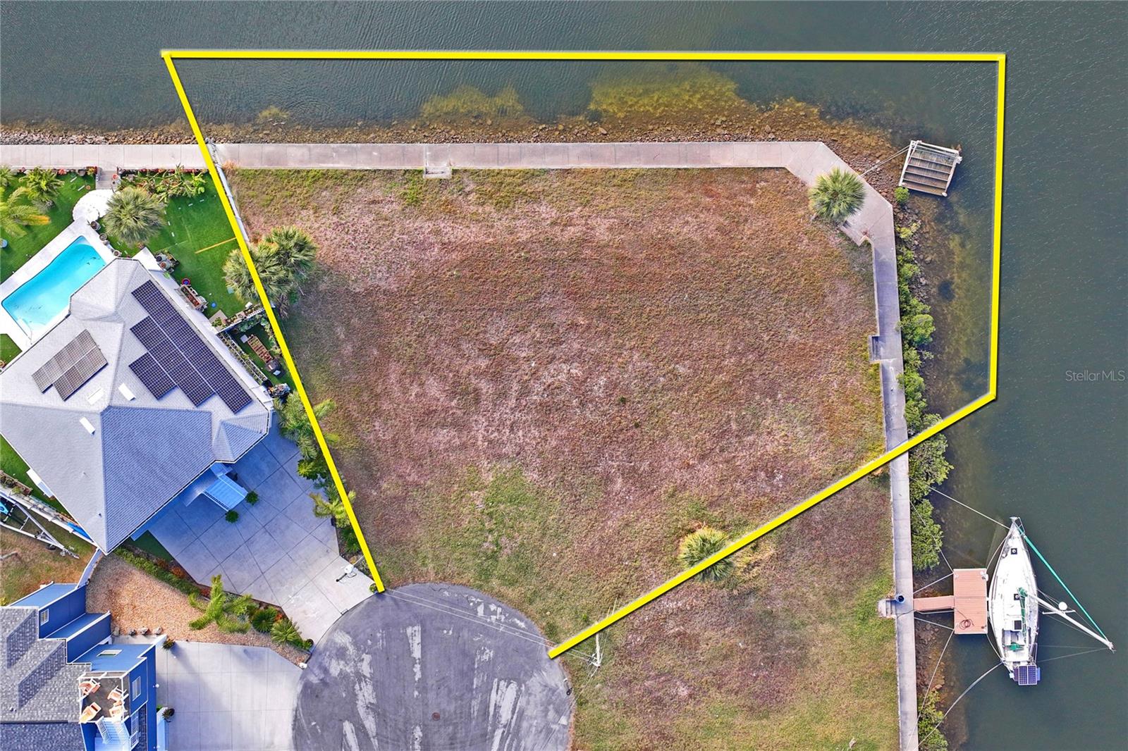 Listing photo id 21 for 0 Lot 7 & 8 6th Isle