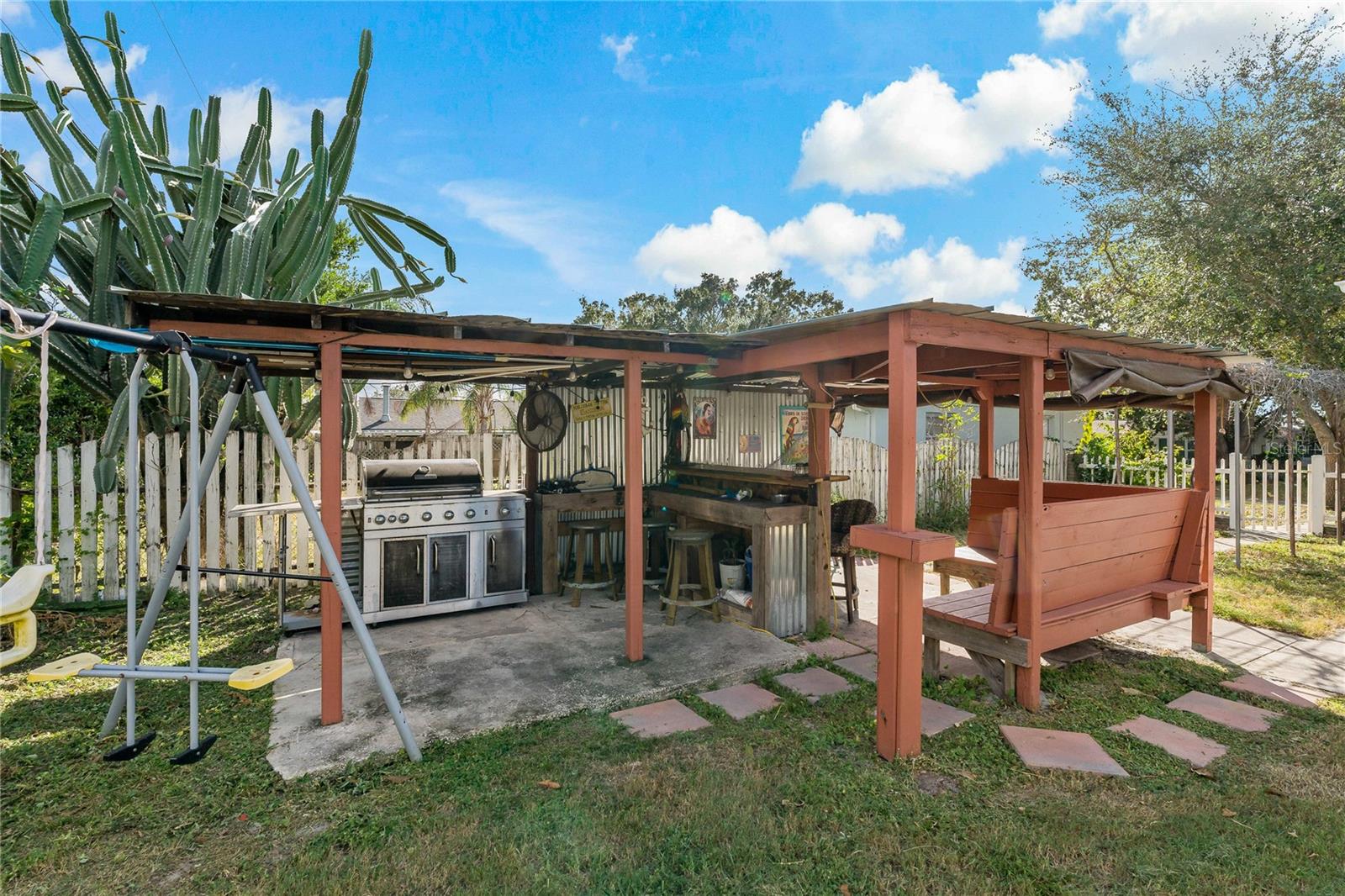 Image 18 of 51 For 3540 Linkwood Street