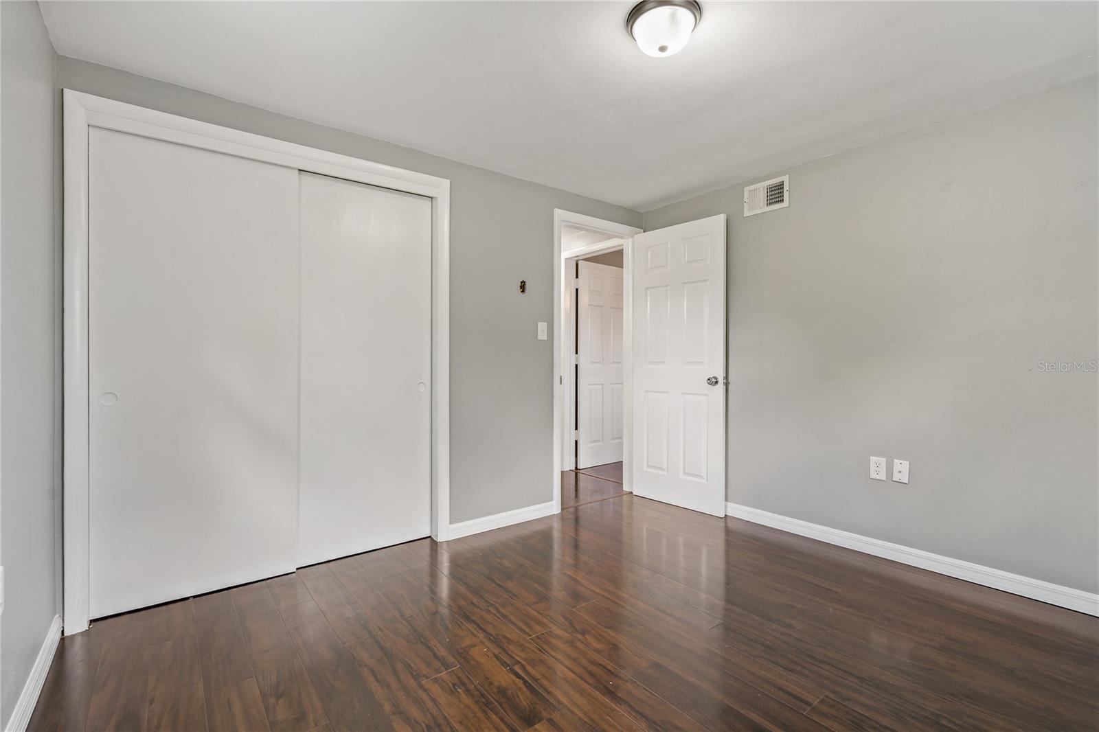 Image 7 of 51 For 3540 Linkwood Street