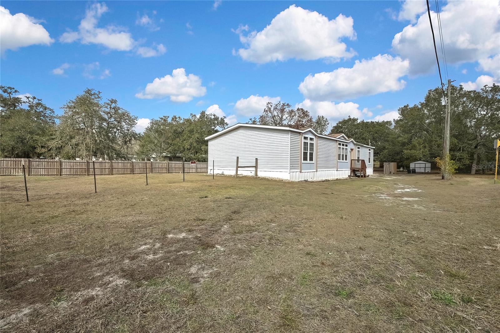 Listing photo id 36 for 5980 Bob White Drive