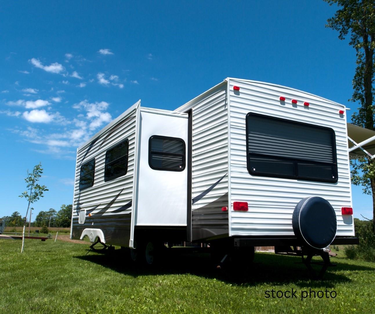 Image 22 of 23 For 00 Shooting Star Court