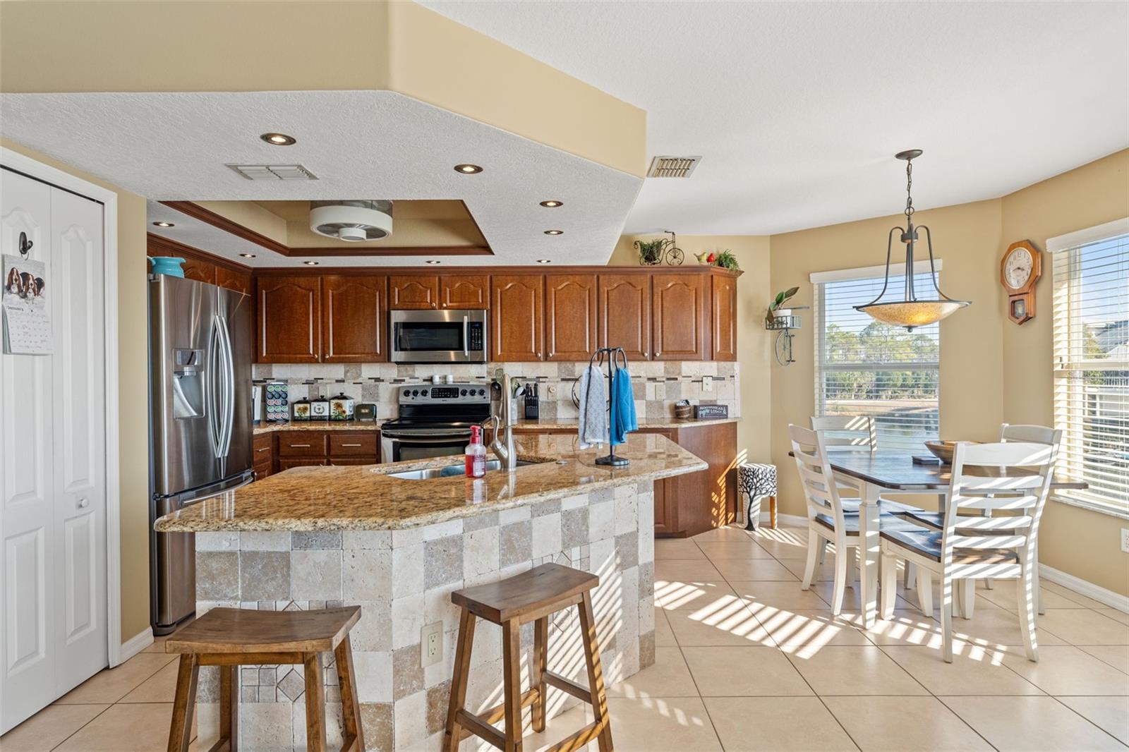 Listing photo id 22 for 4034 Cobia Drive