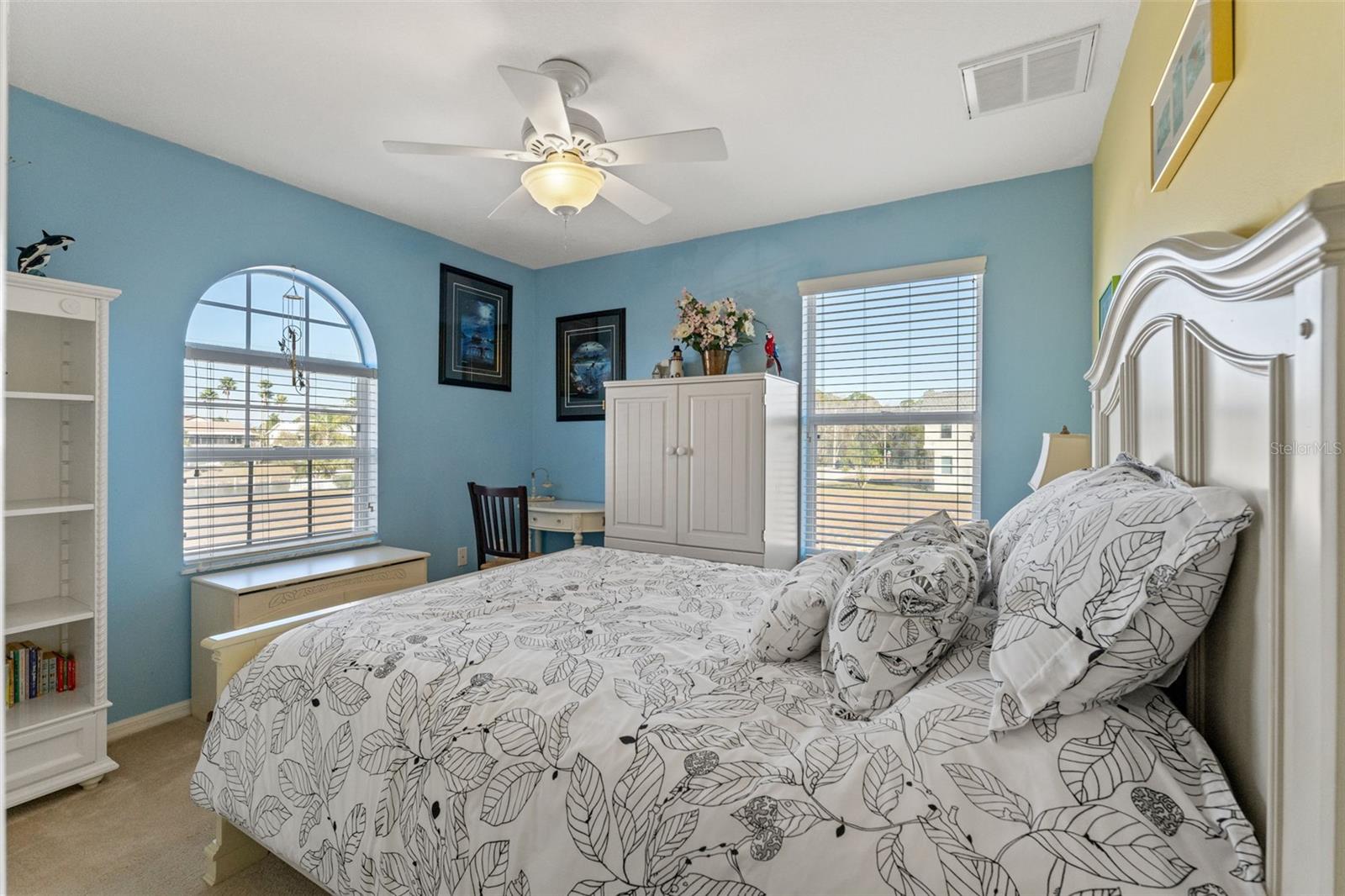 Listing photo id 30 for 4034 Cobia Drive