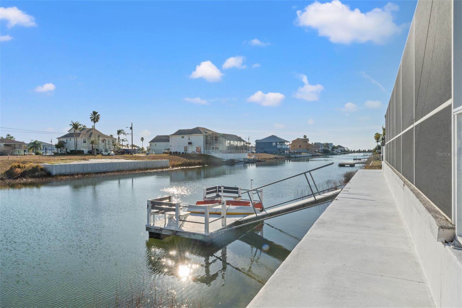 Listing photo id 65 for 4034 Cobia Drive