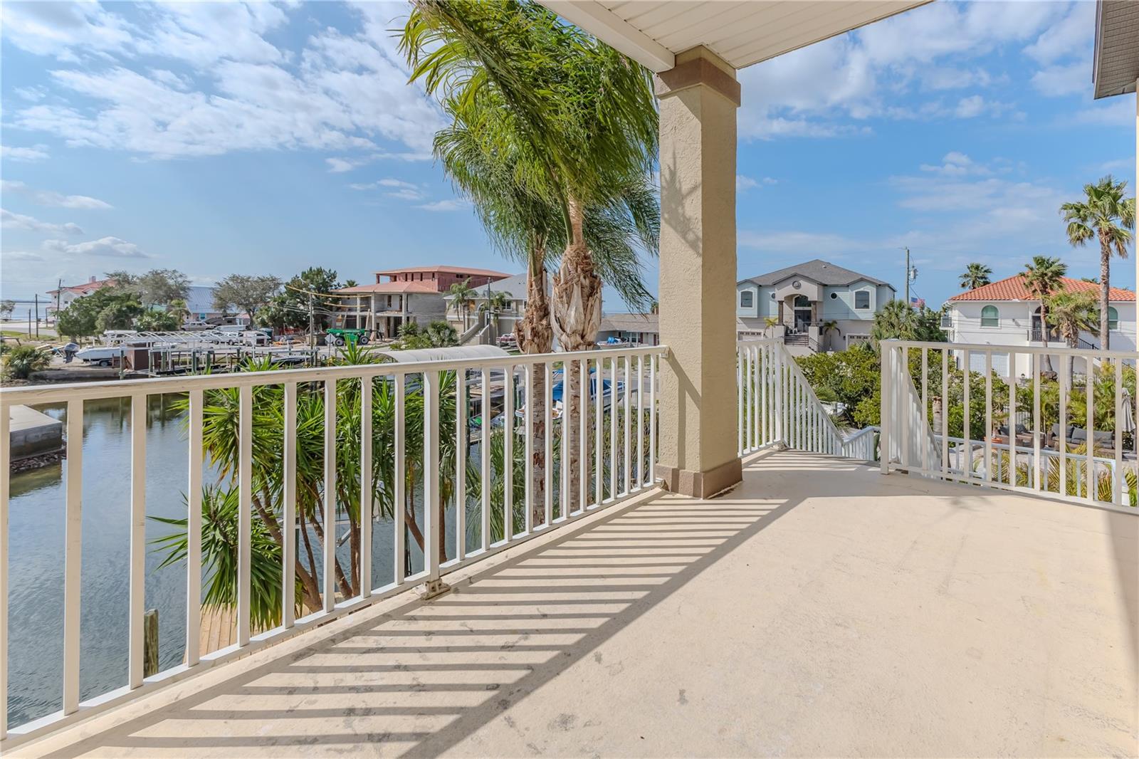 Listing photo id 40 for 3073 Gulf Winds Circle