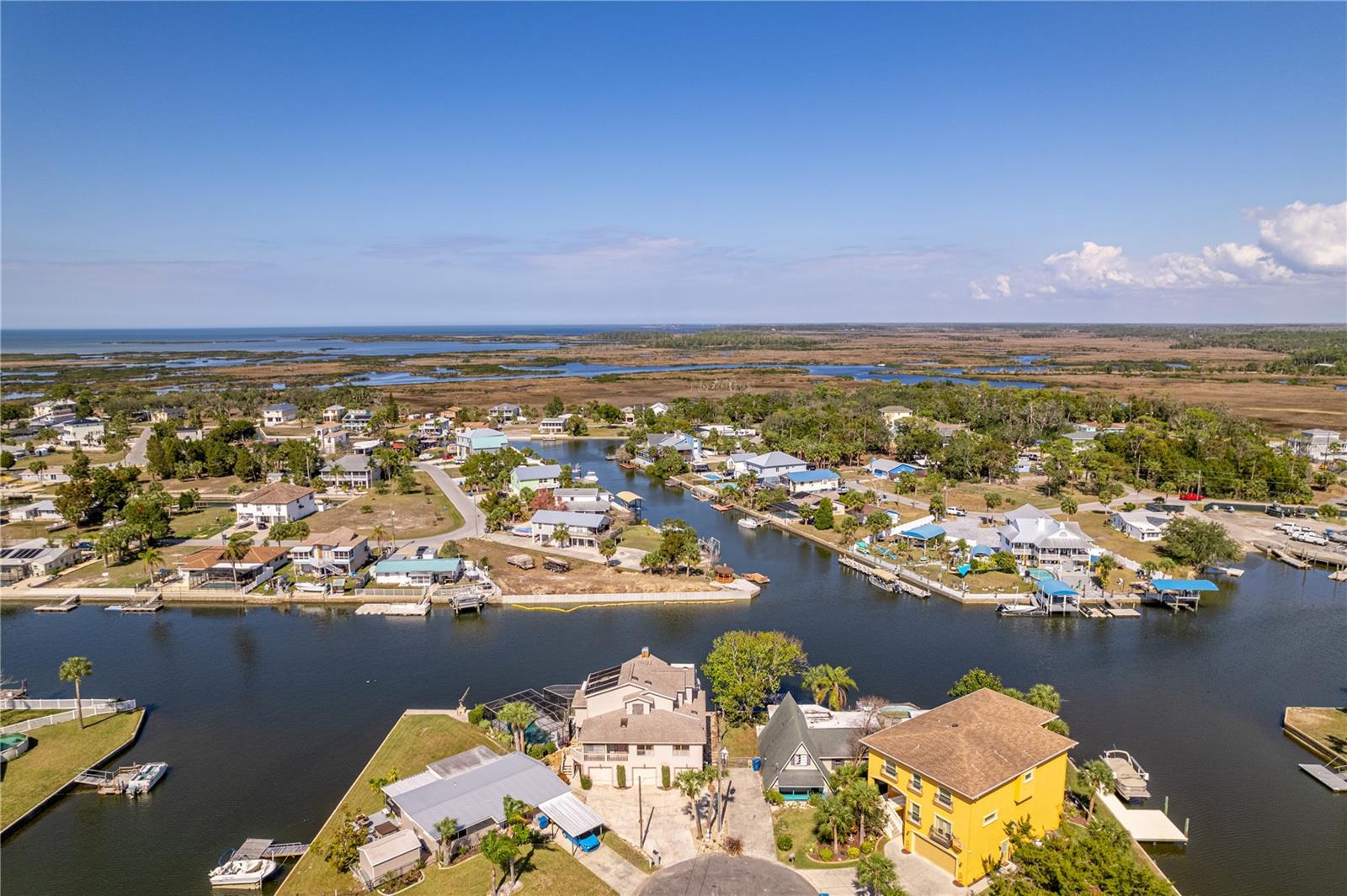 Listing photo id 42 for 4529 Flounder Drive