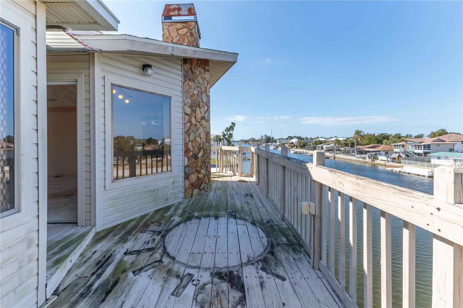 Listing photo id 57 for 4529 Flounder Drive