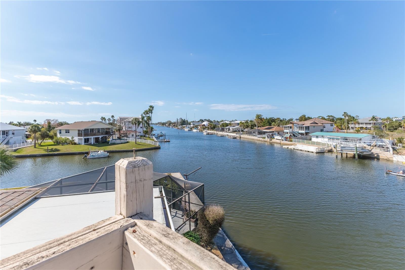 Listing photo id 58 for 4529 Flounder Drive