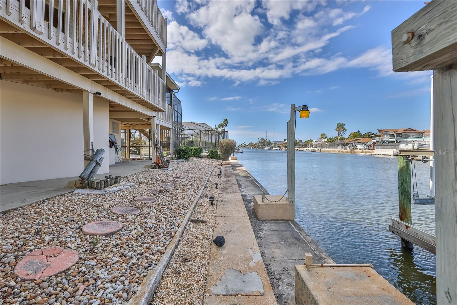 Listing photo id 74 for 4529 Flounder Drive