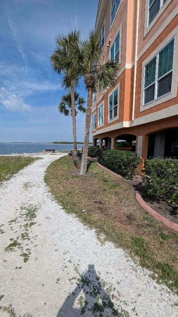 Image 3 of 17 For 5000 Culbreath Key Way 9-221