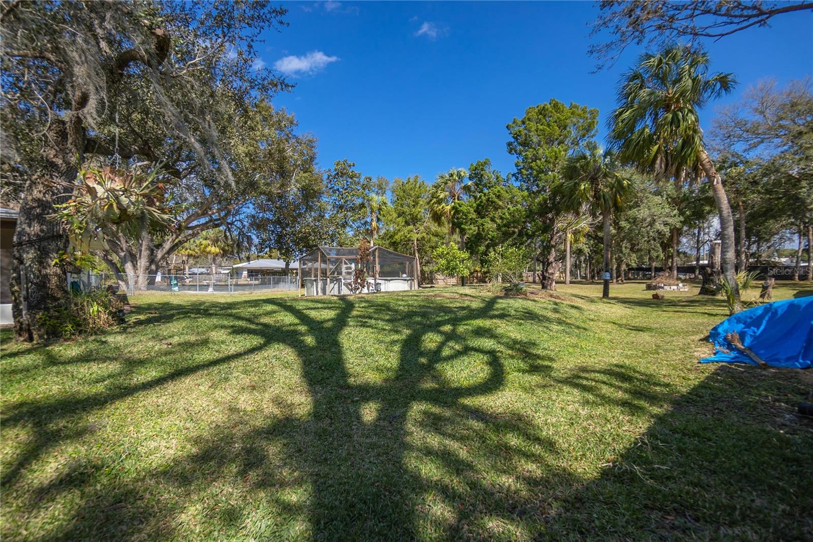 Listing photo id 29 for 8880 Glenvale Court