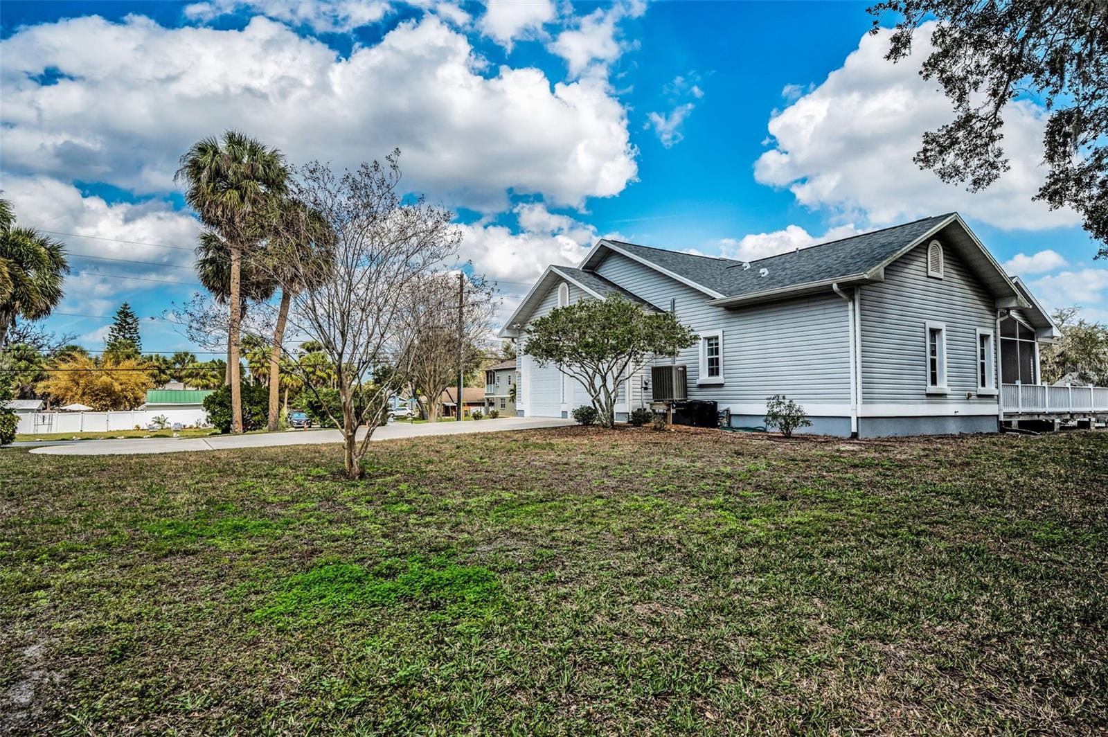 Listing photo id 57 for 5050 Limestone Drive