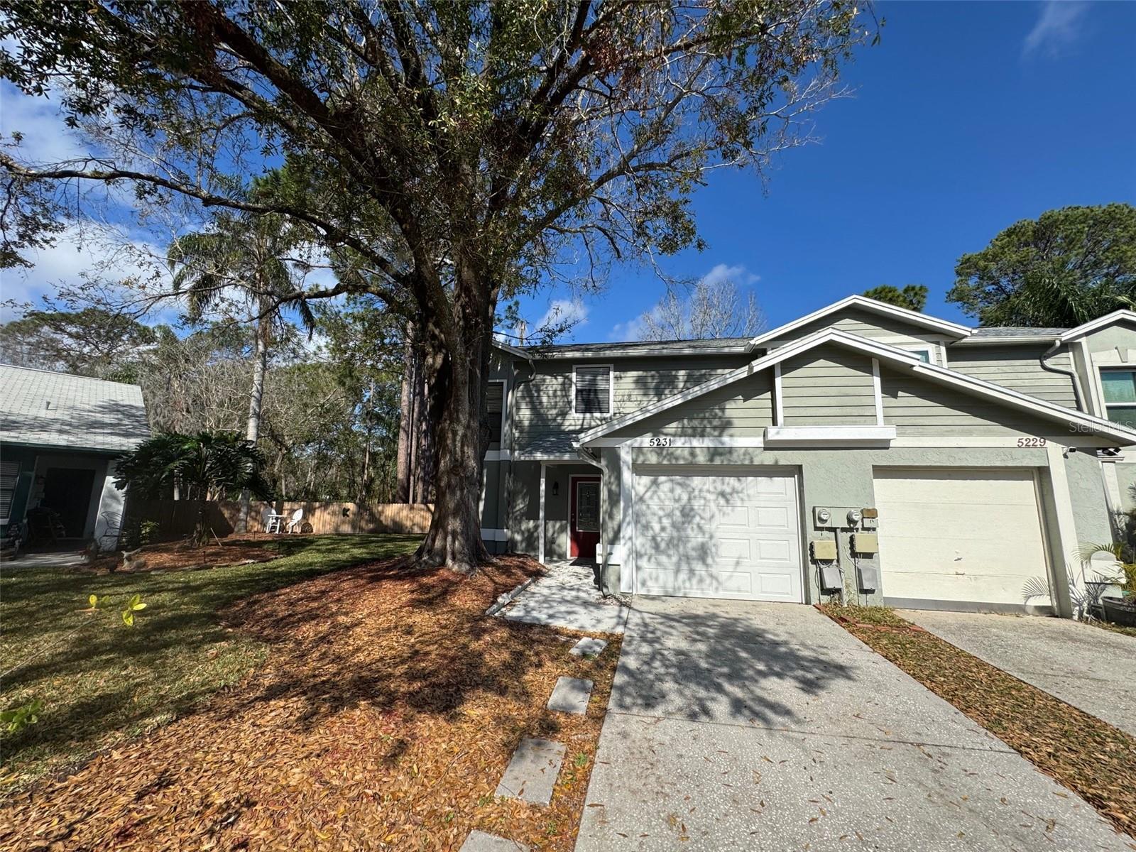 Listing photo id 16 for 5231 Corvette Drive