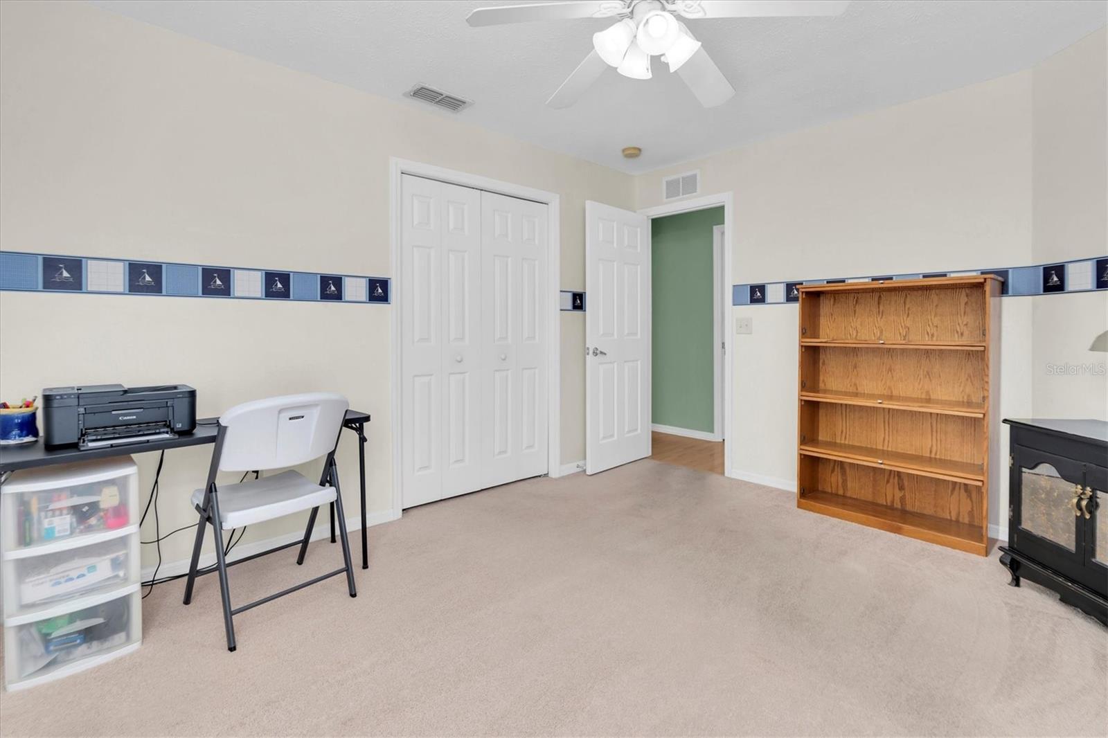 Listing photo id 21 for 11700 Leda Lane