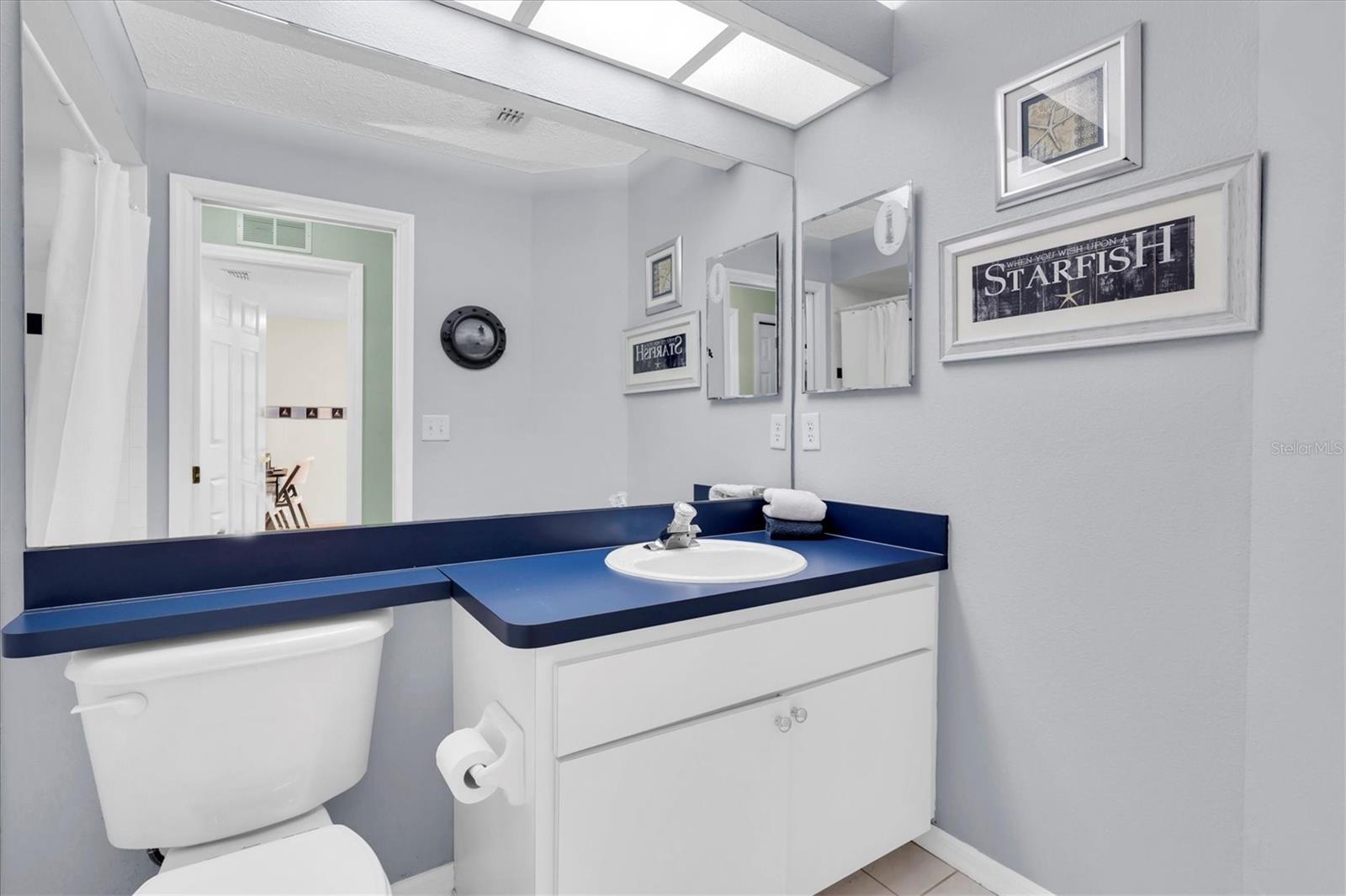 Listing photo id 22 for 11700 Leda Lane