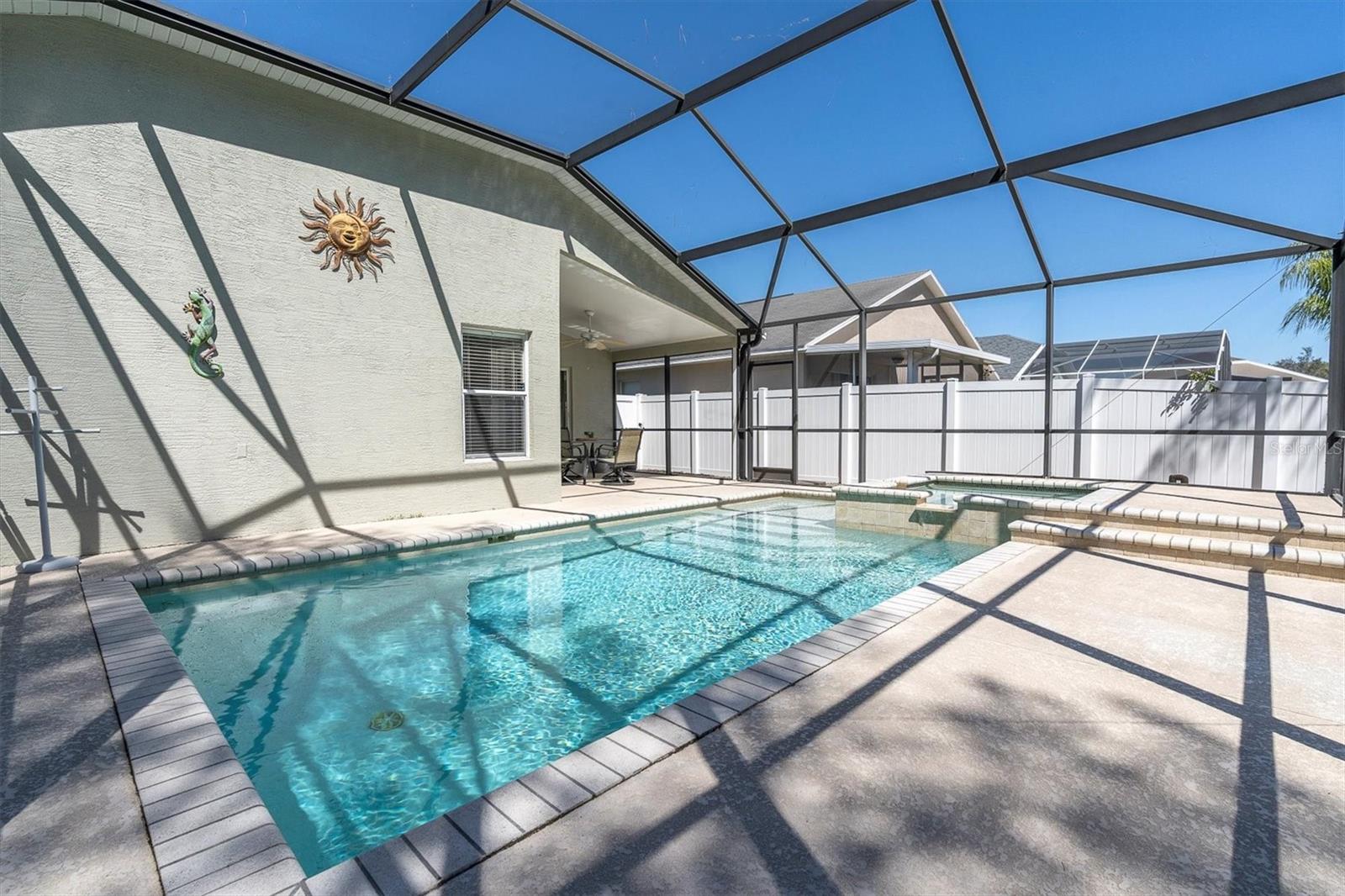 Listing photo id 26 for 11700 Leda Lane