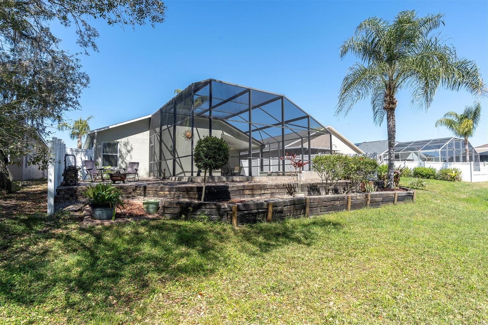 Listing photo id 33 for 11700 Leda Lane