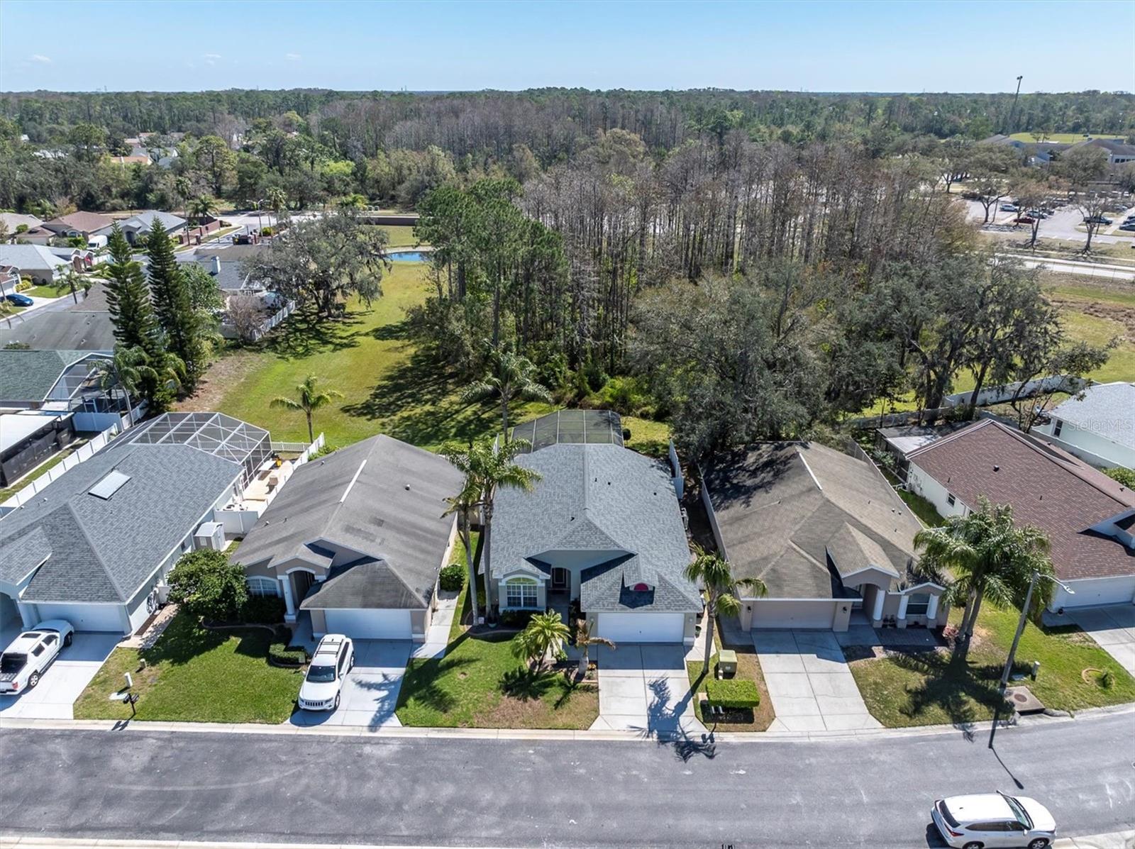 Listing photo id 35 for 11700 Leda Lane