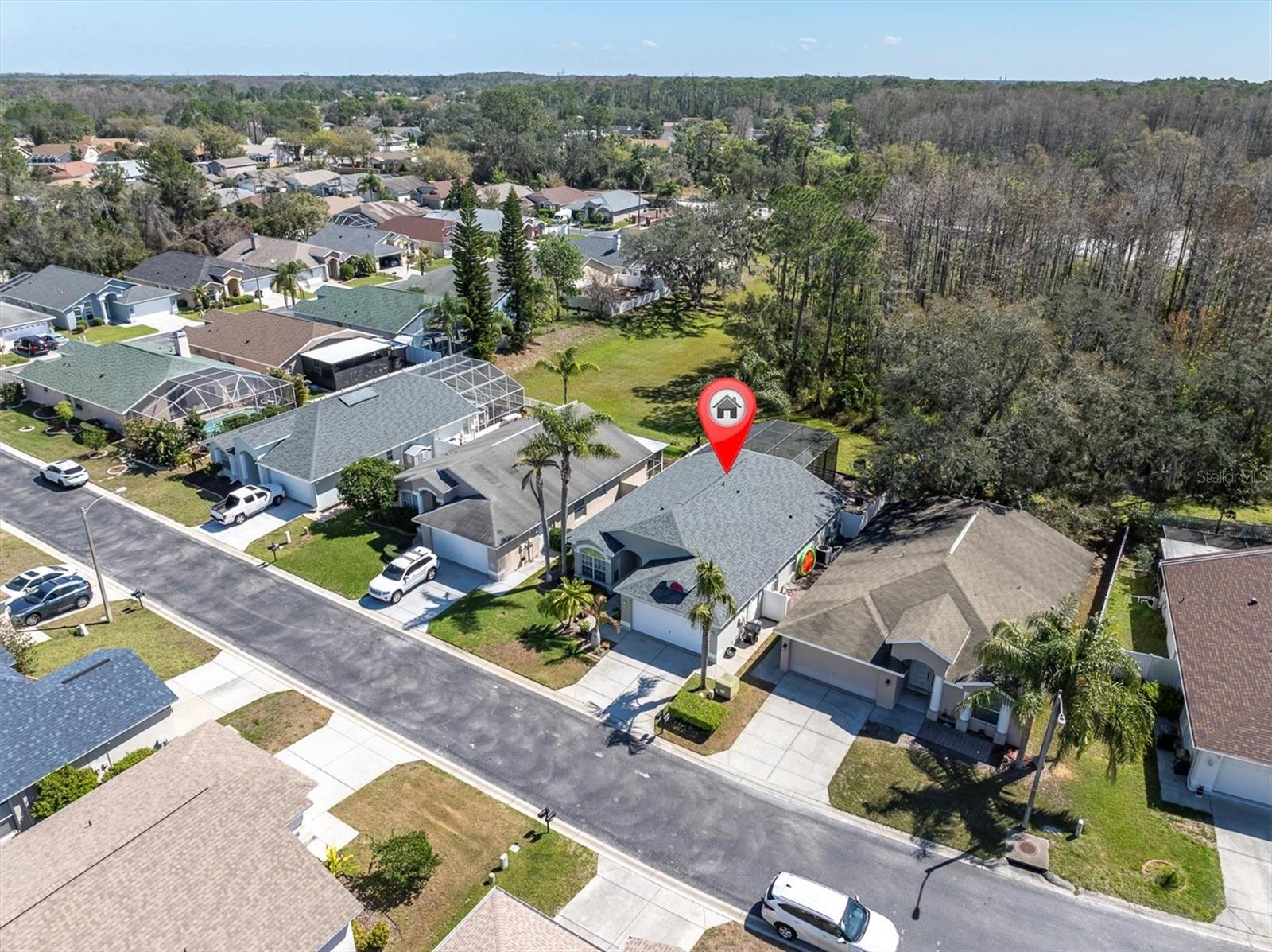 Listing photo id 36 for 11700 Leda Lane