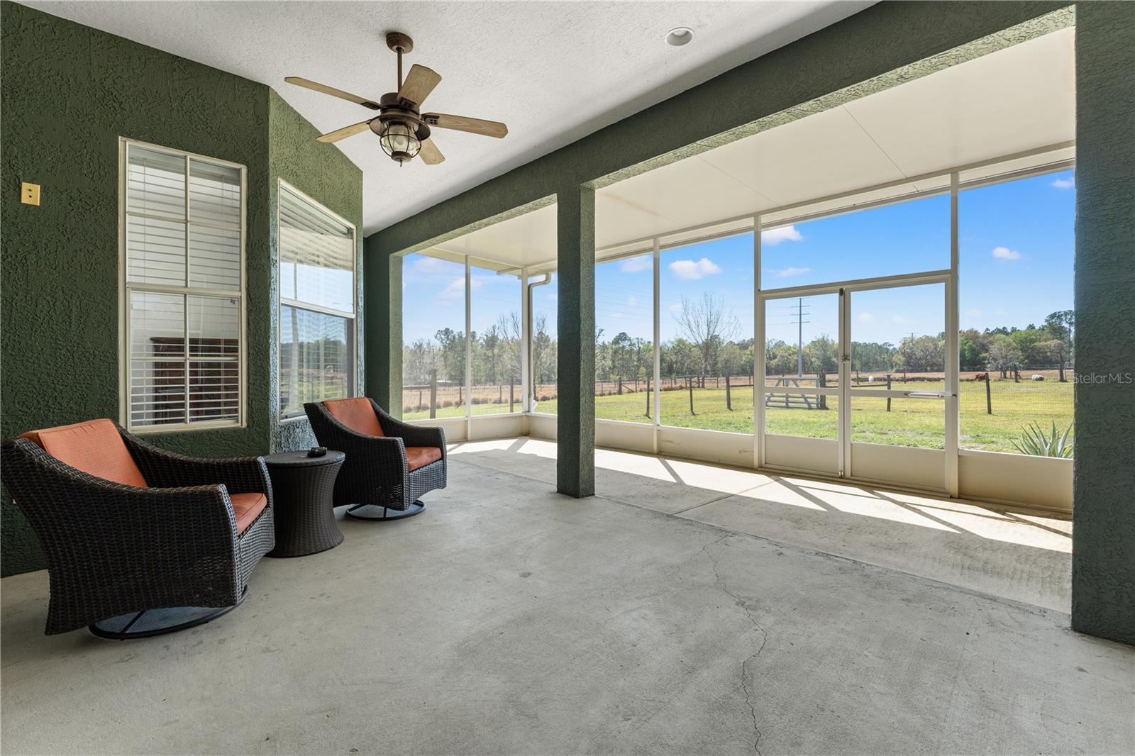 Listing photo id 44 for 6413 Emerson Road