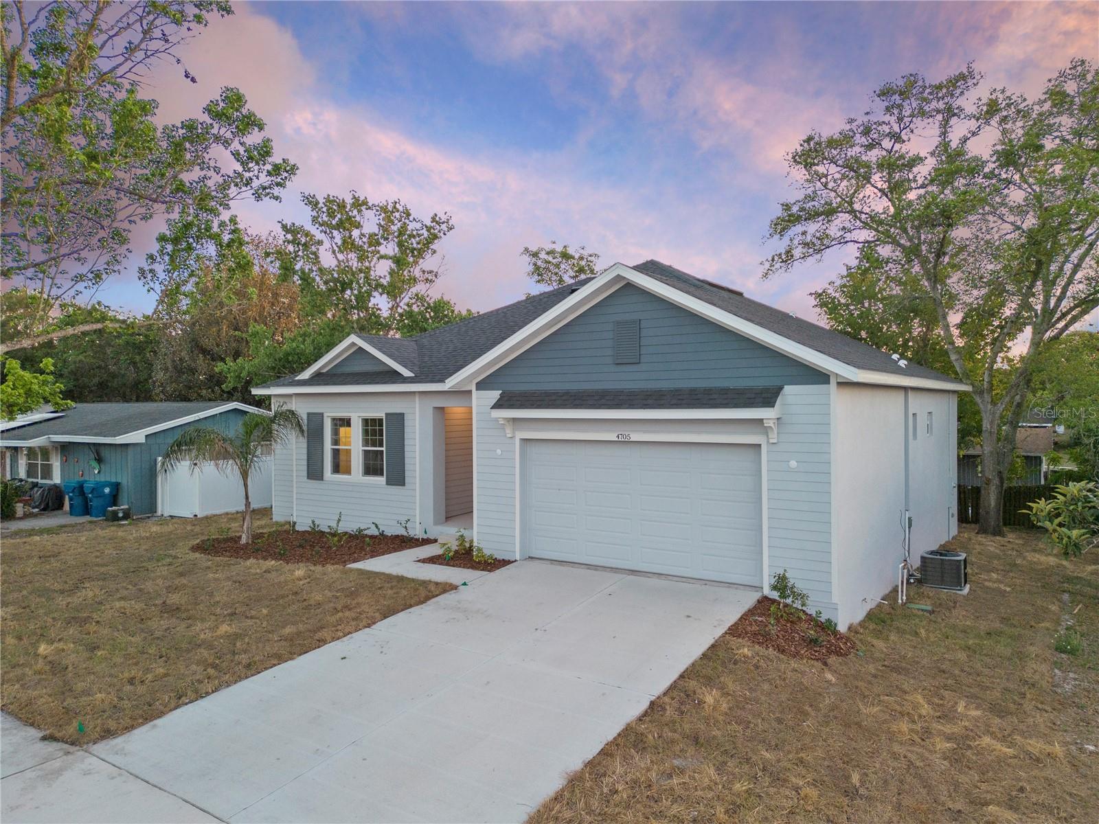 Listing photo id 2 for 10194 Littlefield Lane