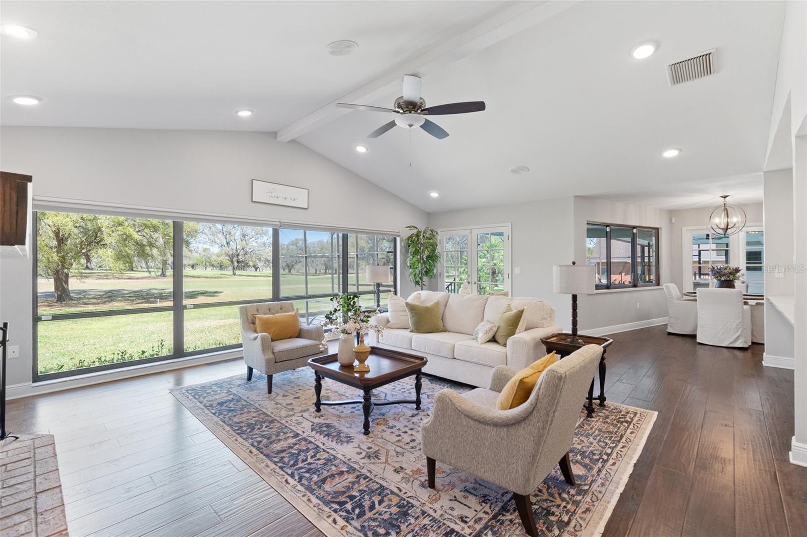 Listing photo id 27 for 9851 Domingo Drive