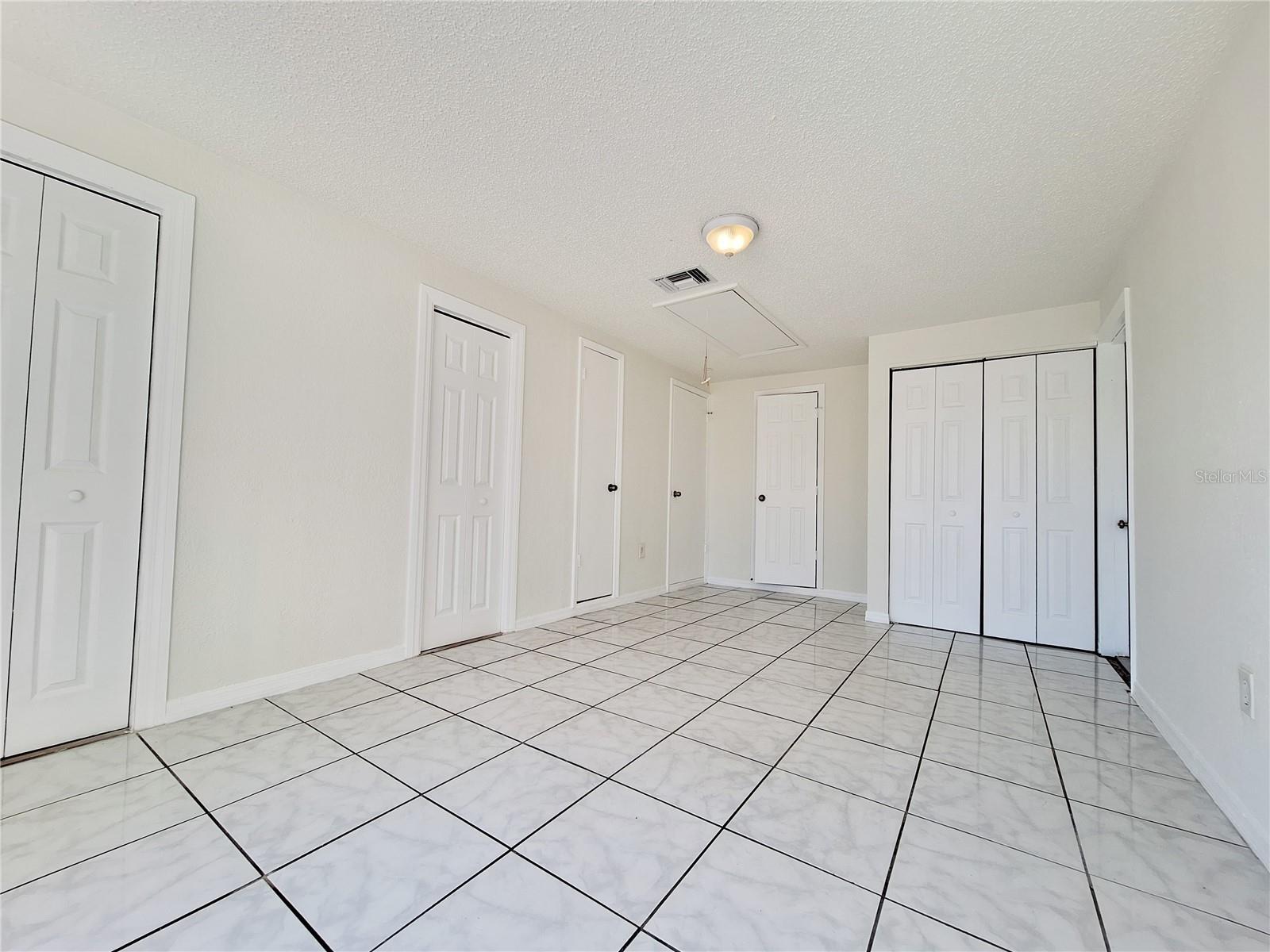 Listing photo id 18 for 7421 San Miguel Drive