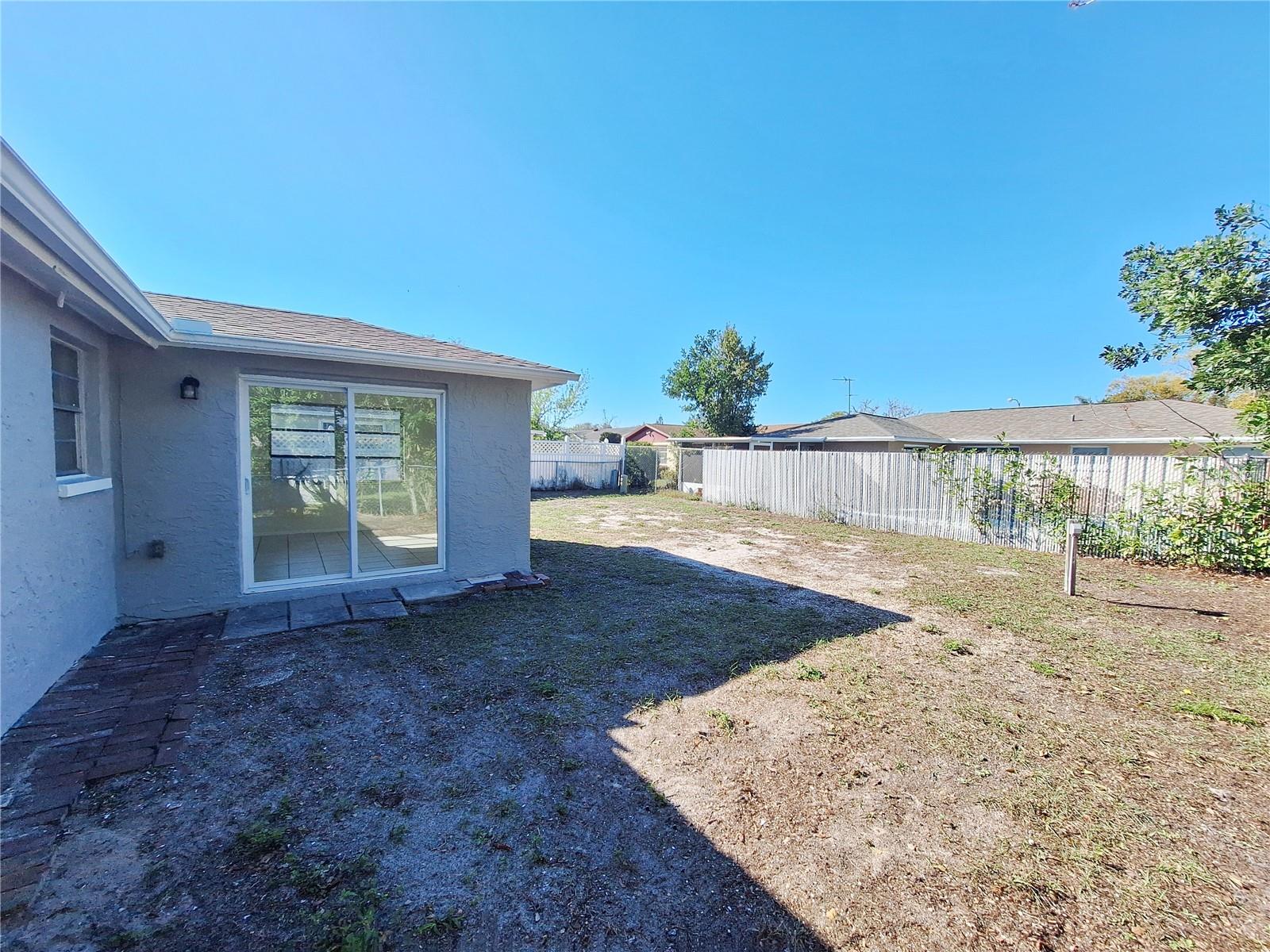 Listing photo id 21 for 7421 San Miguel Drive