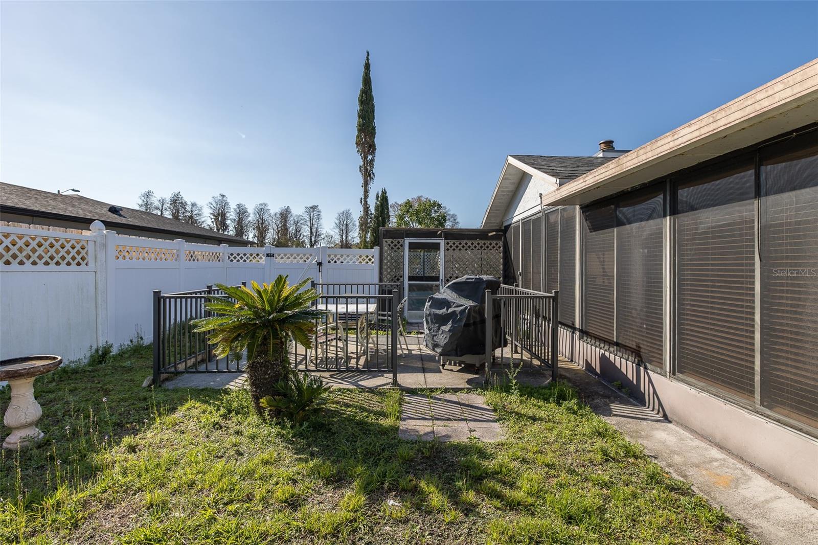 Listing photo id 37 for 7931 Rusty Oak Drive