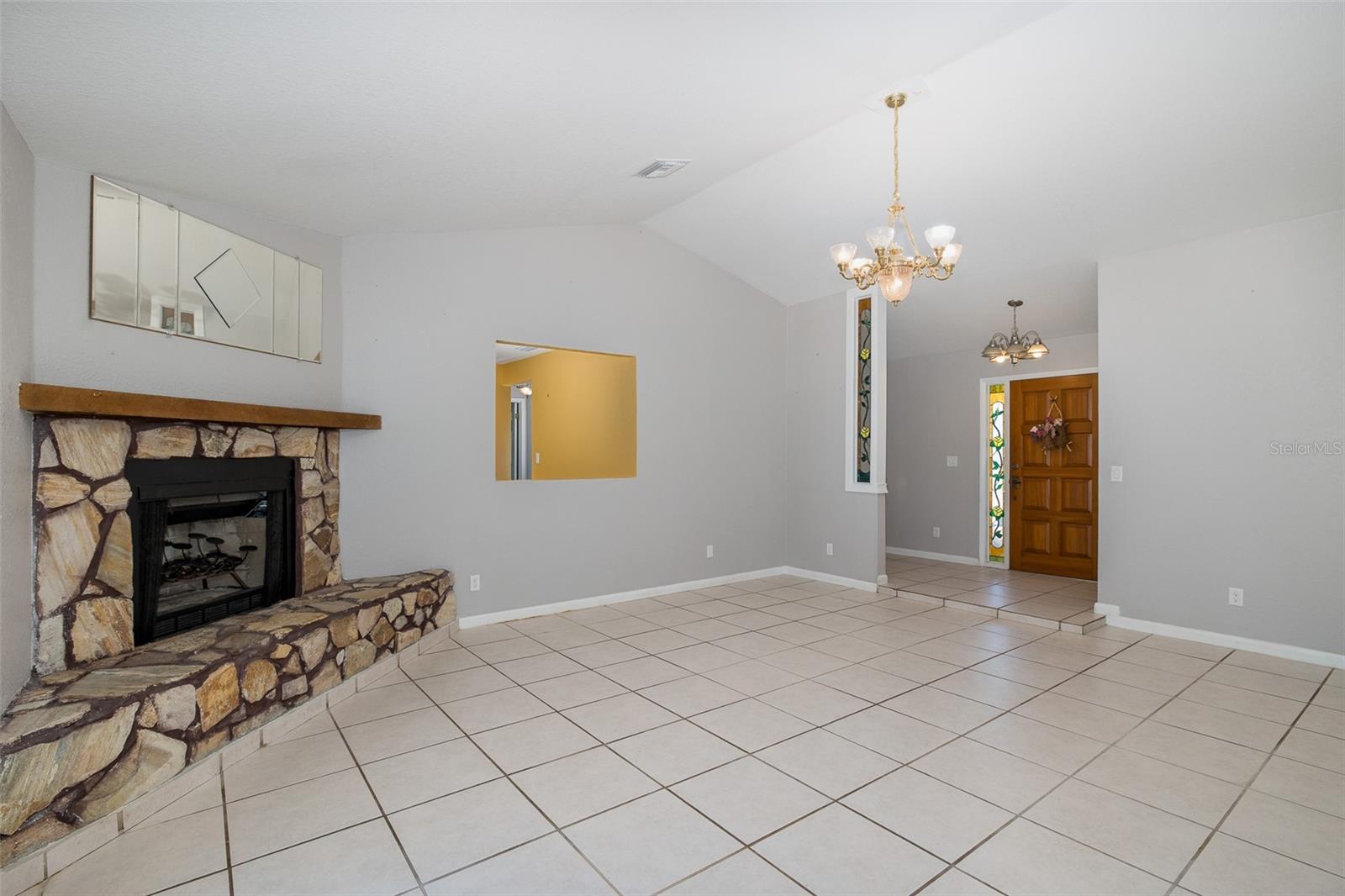 Listing photo id 6 for 7931 Rusty Oak Drive