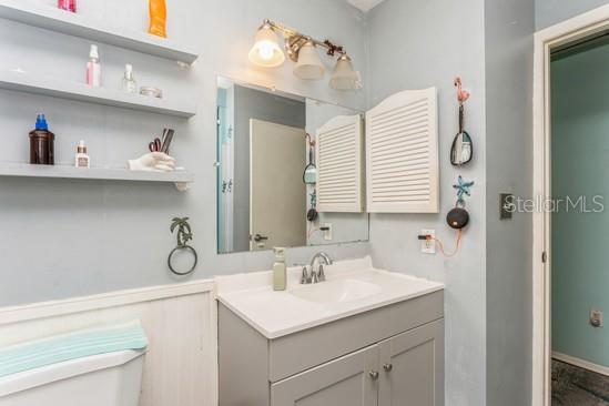 Listing photo id 23 for 4544 Cynthia Lane