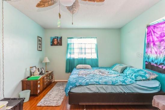 Listing photo id 24 for 4544 Cynthia Lane