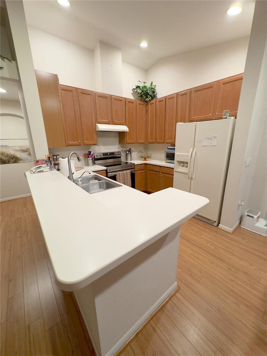 Image 3 of 27 For 2931 Walnut Grove Court