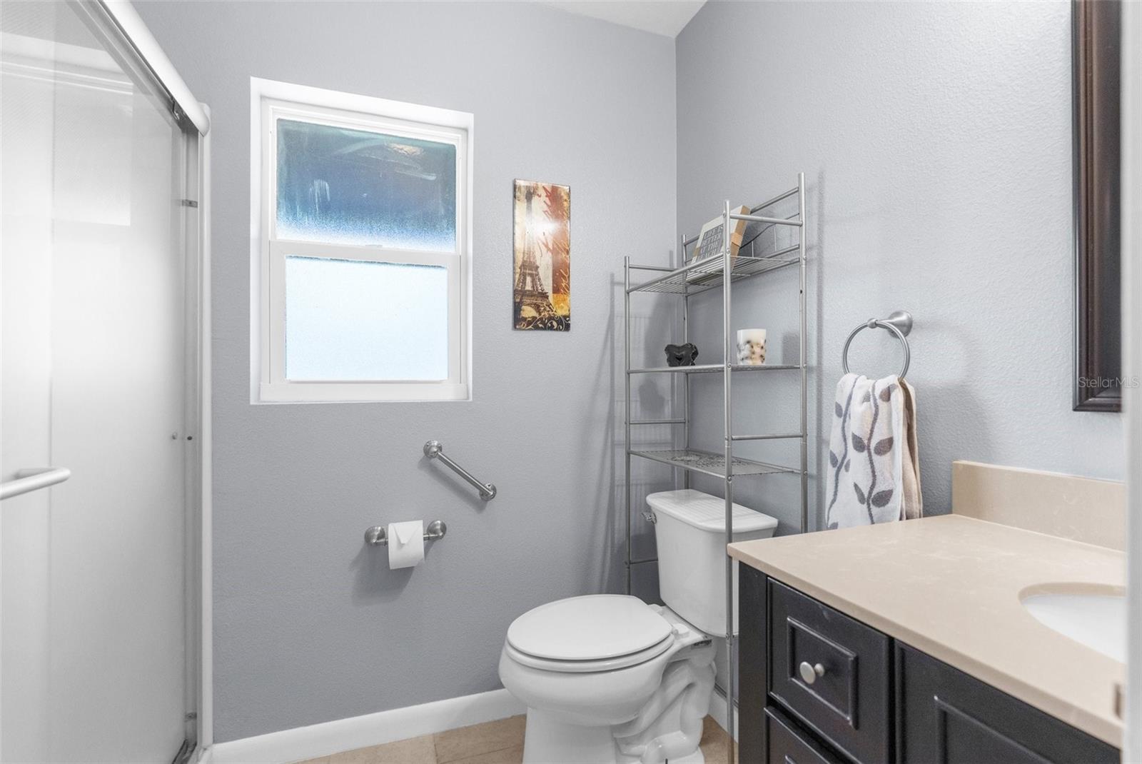 Image 19 of 48 For 13415 Ester Drive