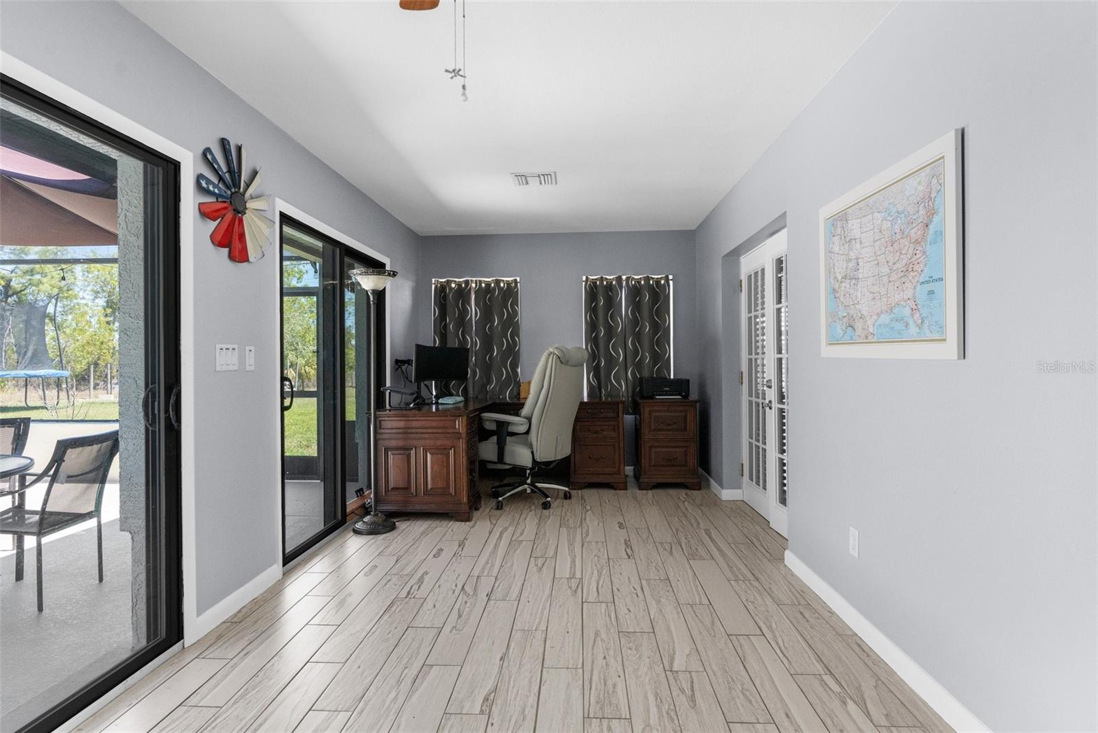 Image 23 of 48 For 13415 Ester Drive