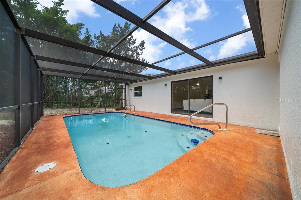 Image 48 of 73 For 7048 Oberon Avenue