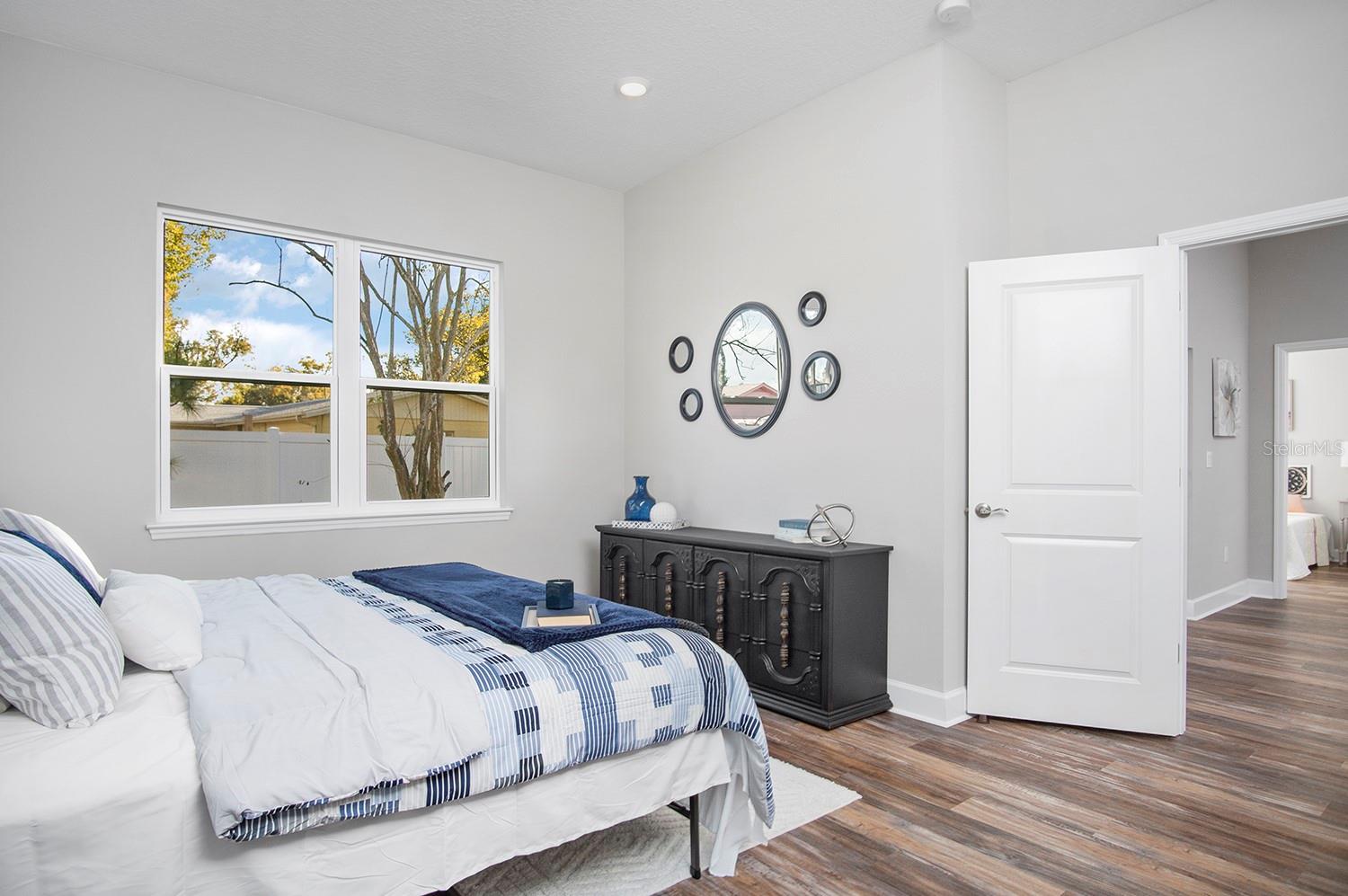 Listing photo id 20 for 3 Dahlia Court N