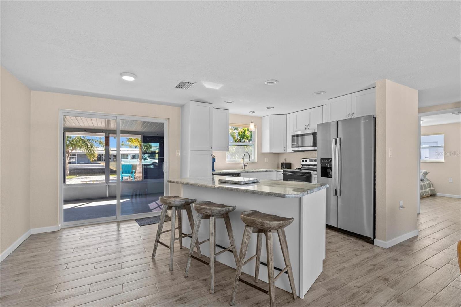 Image 12 of 40 For 13604 Maria Drive