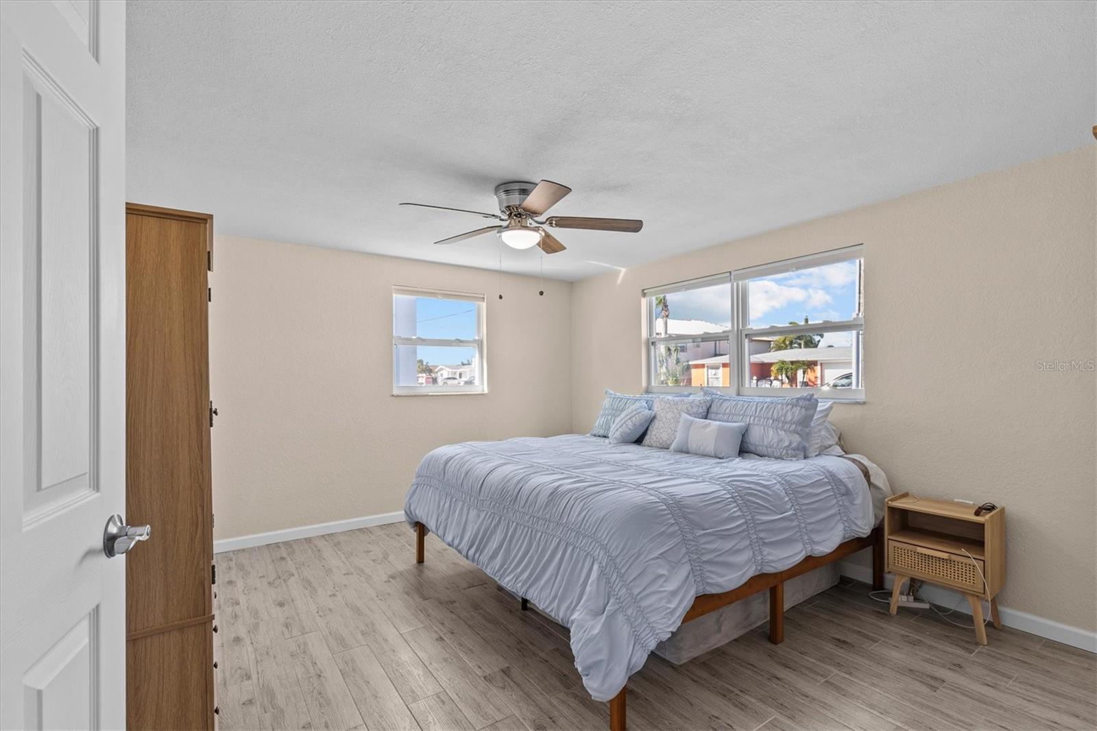Image 18 of 40 For 13604 Maria Drive