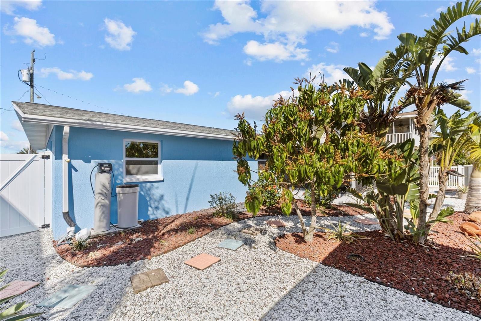 Image 30 of 40 For 13604 Maria Drive