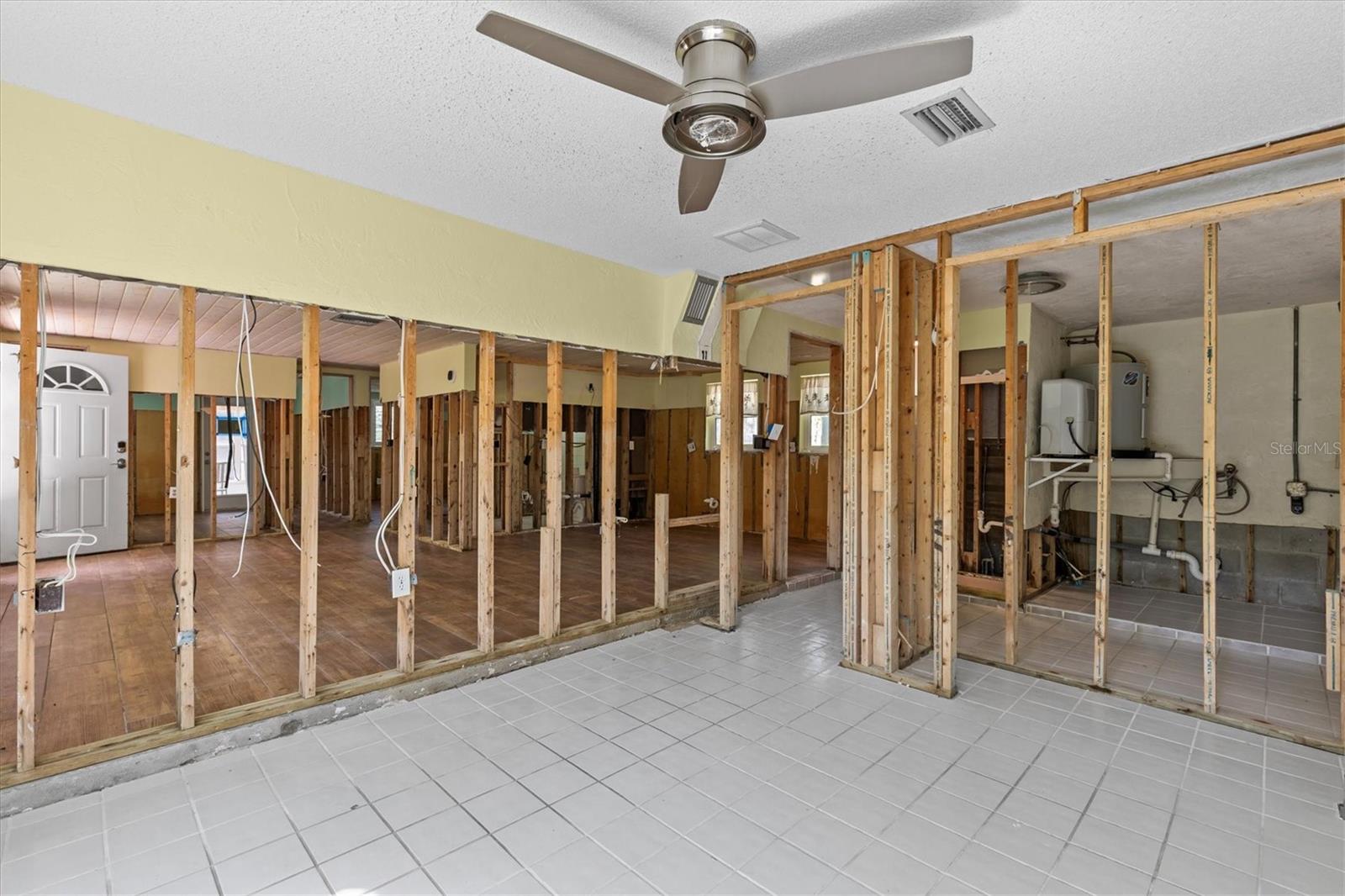Image 32 of 41 For 6090 Waverly Road