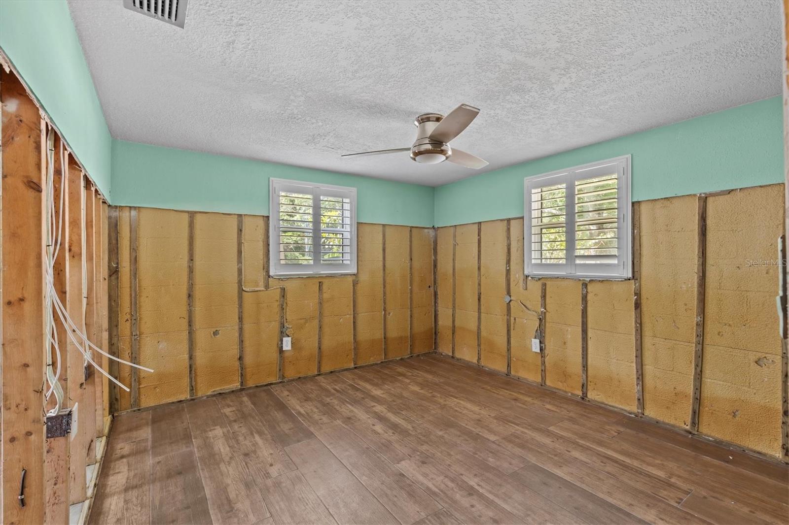 Image 37 of 41 For 6090 Waverly Road