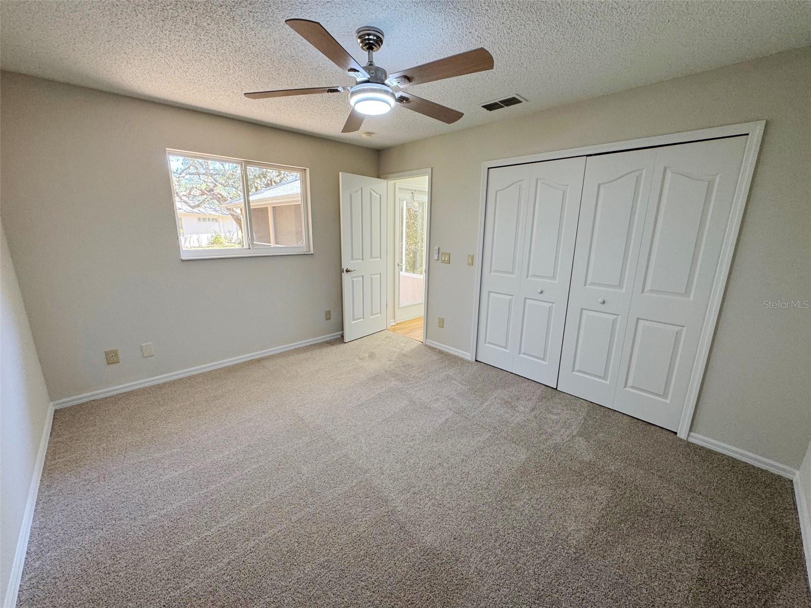 Image 23 of 31 For 4 Sandpine Court W