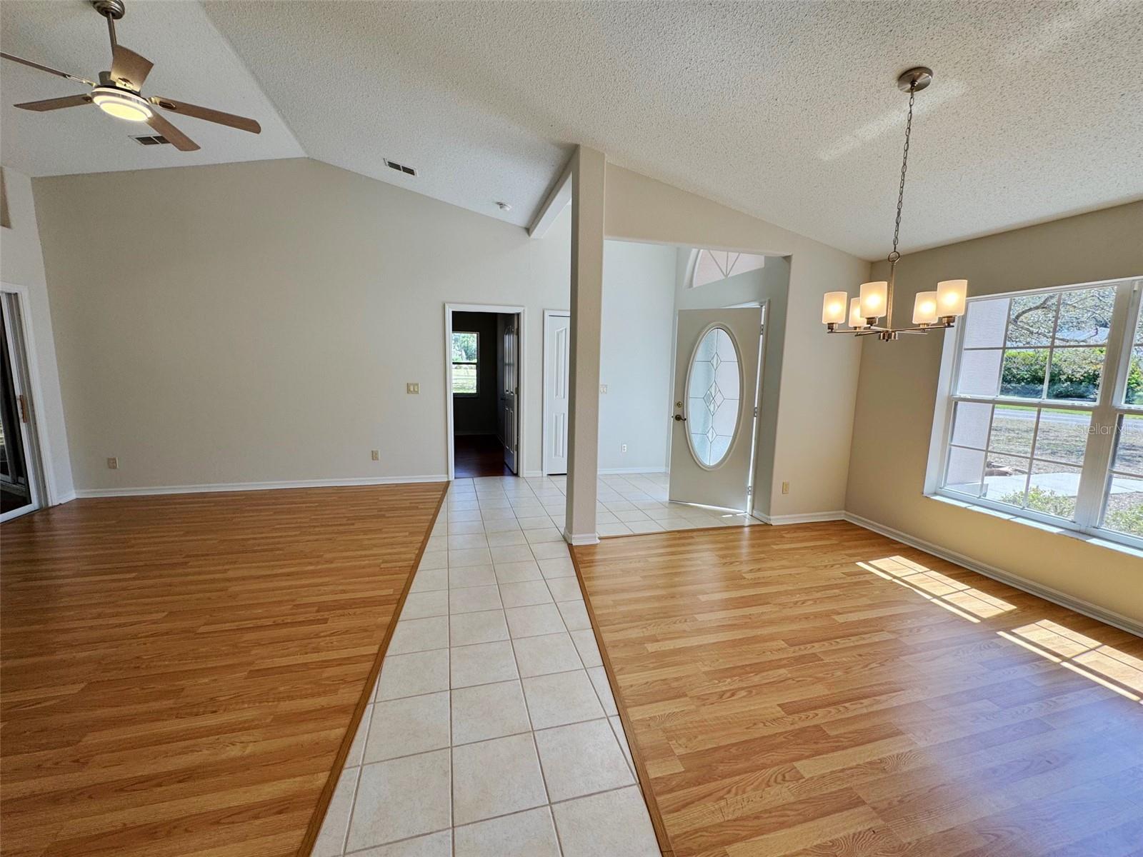 Image 6 of 31 For 4 Sandpine Court W