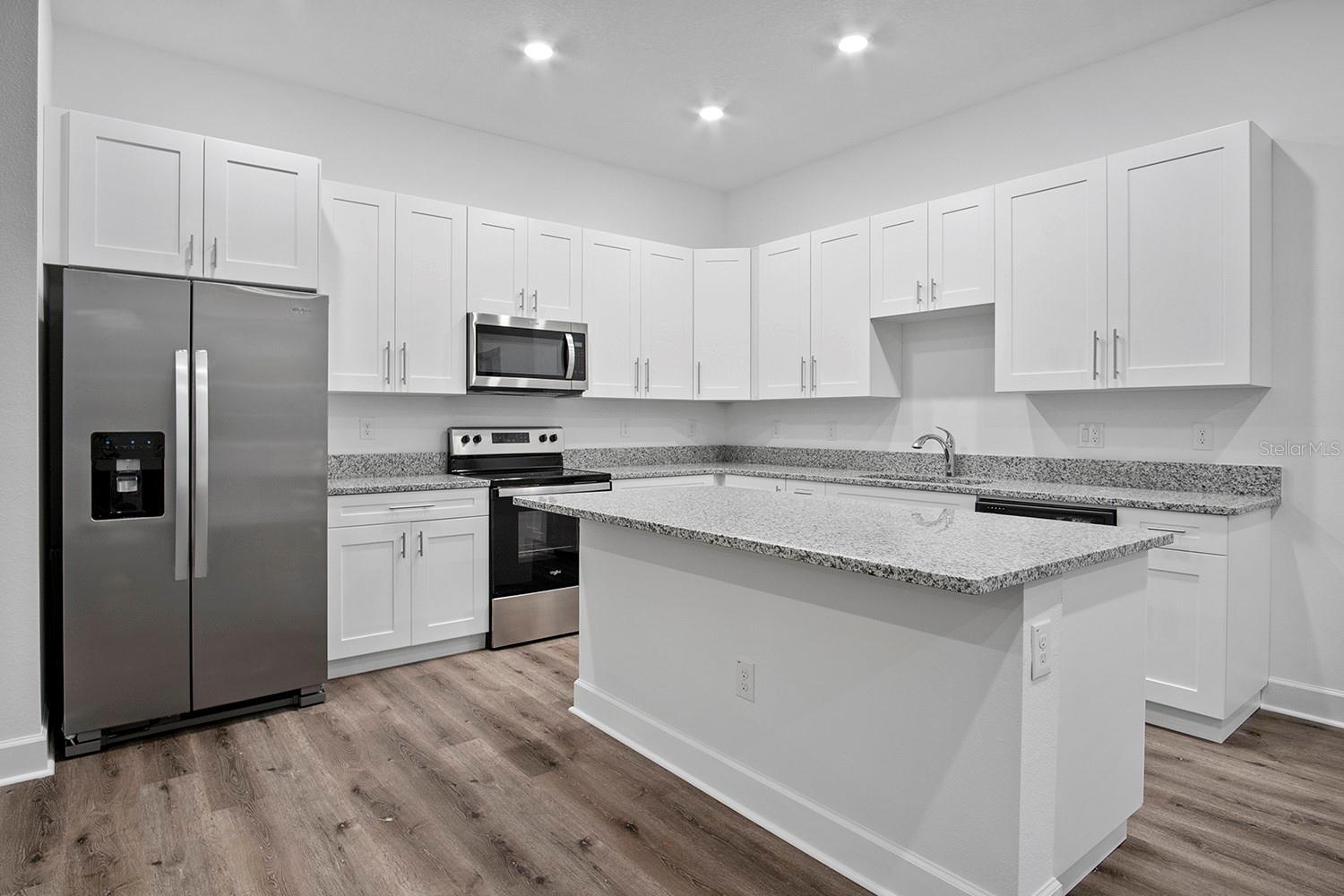 Image 6 of 28 For 9 Dusty Miller Court