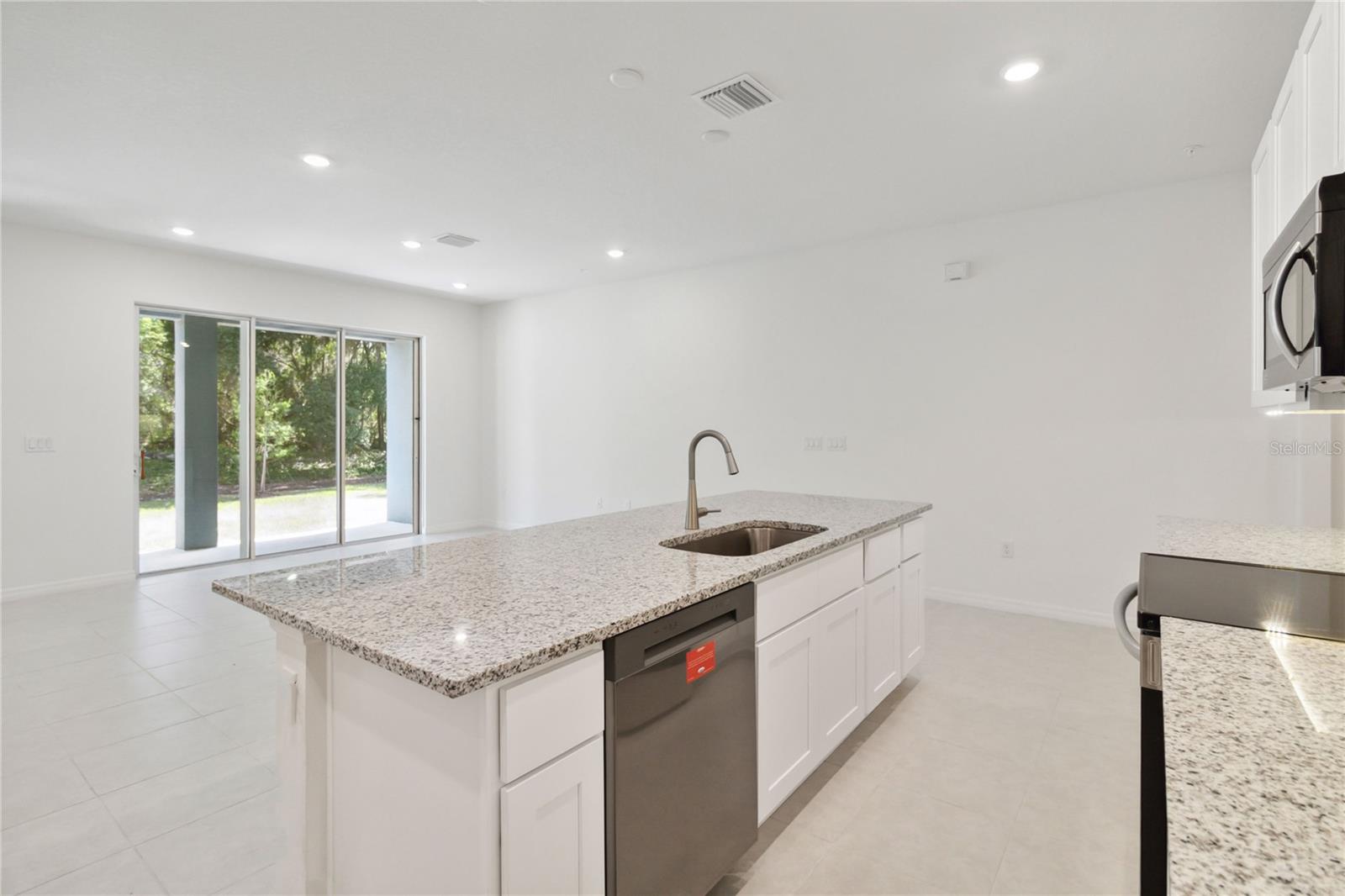 Image 15 of 36 For 5244 Luisa Court