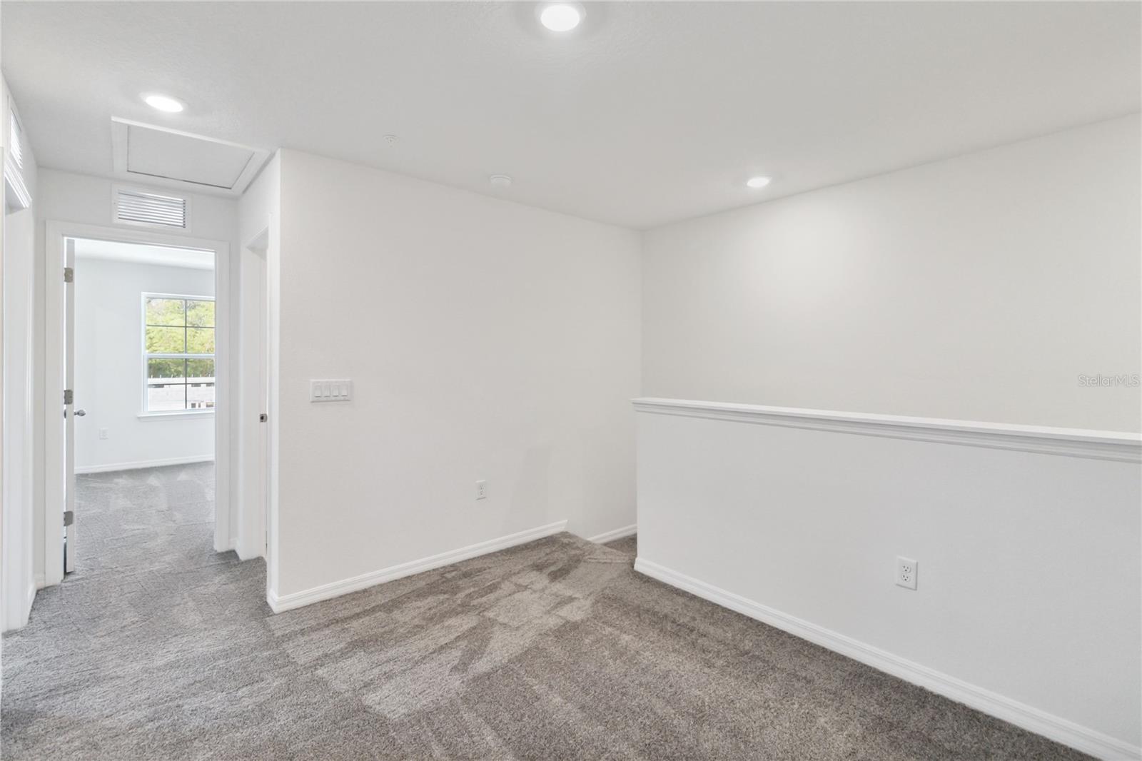 Image 17 of 36 For 5244 Luisa Court